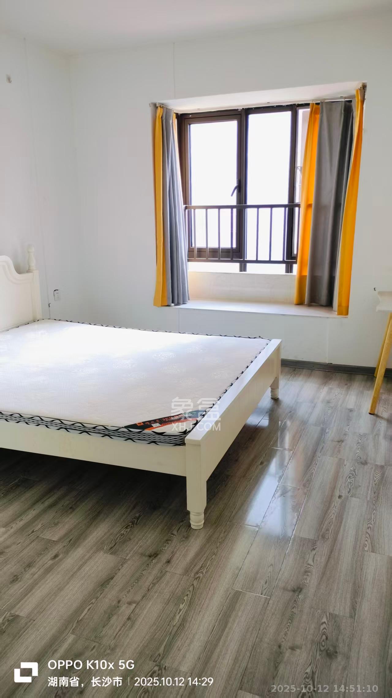 中欣楚天熙苑  3室2厅2卫    2500.0元/月室内图