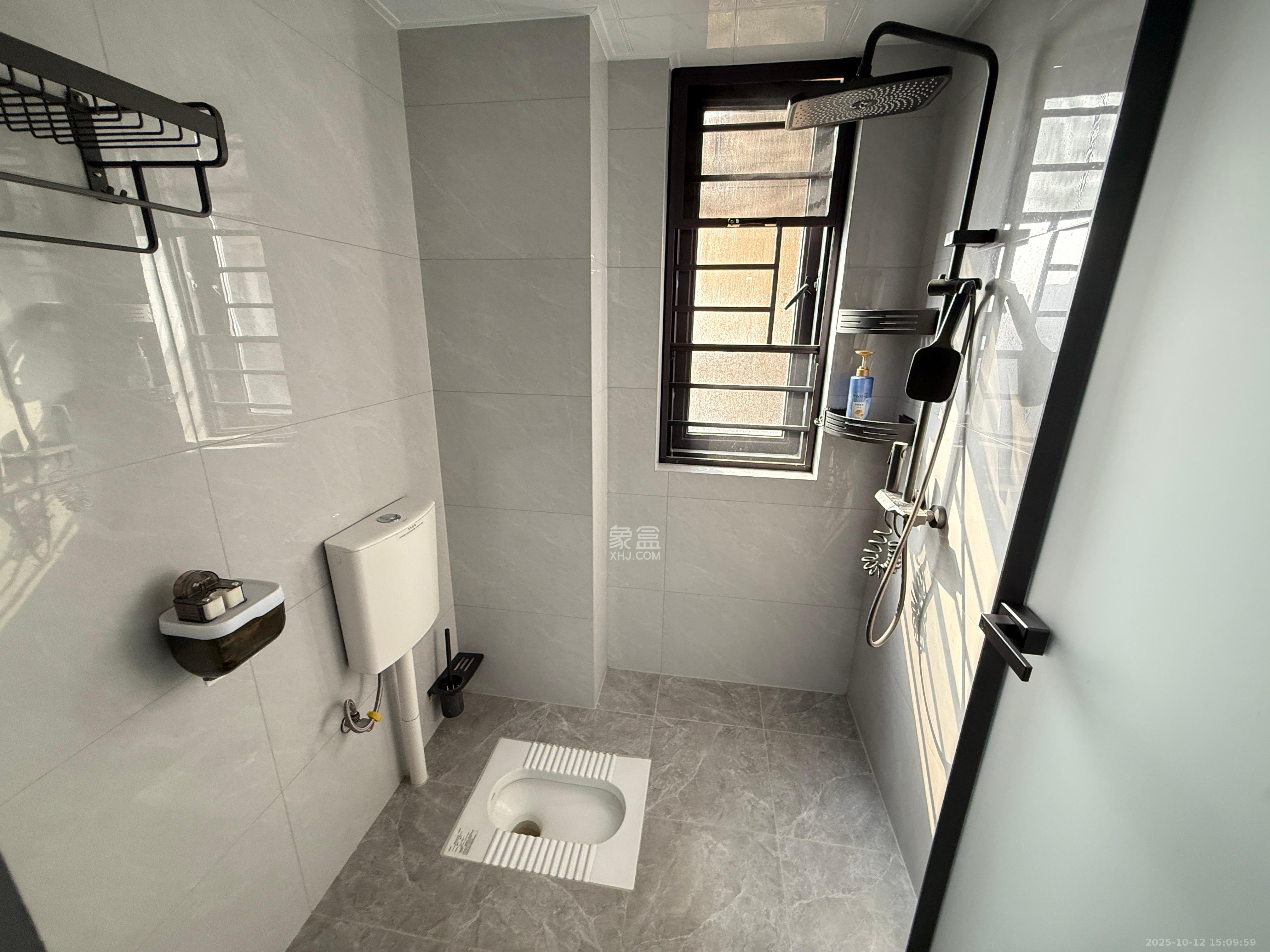 勤诚达境界城  3室2厅1卫    2200.0元/月室内图