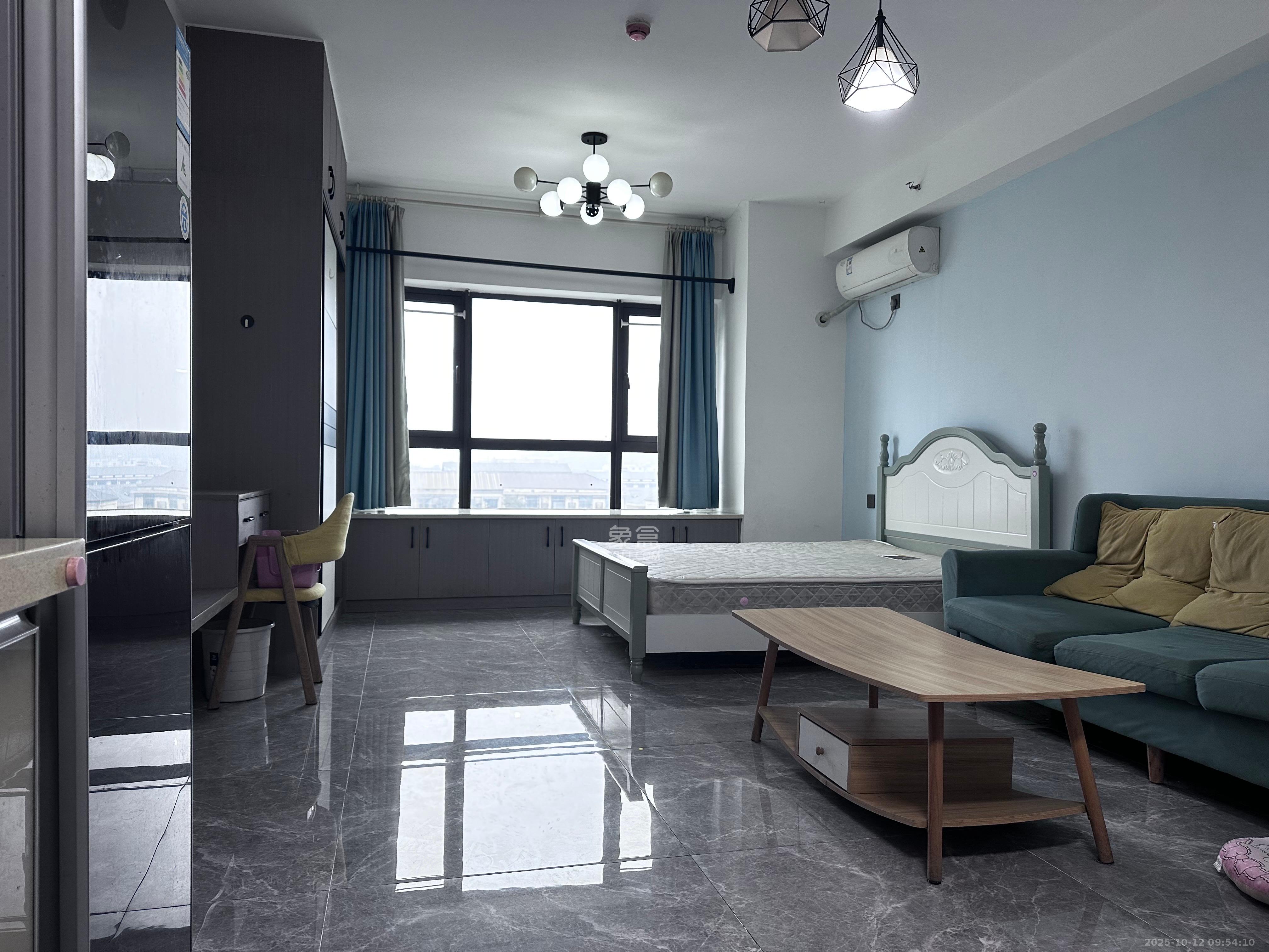 金科时代中心 1室0厅0卫 1300.0元/月 金科时代中心 1室0厅0卫 1300.0元/月室内图