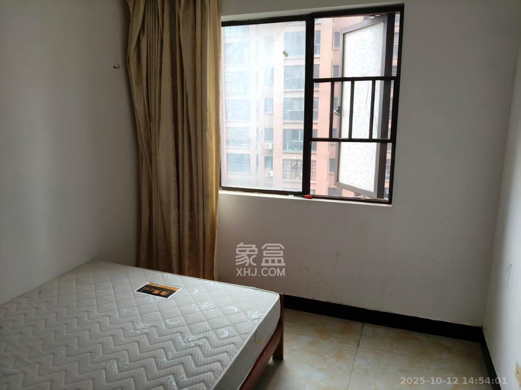 中冶中央公园 4室1厅2卫 2000.0元/月 中冶中央公园 4室1厅2卫 2000.0元/月室内图