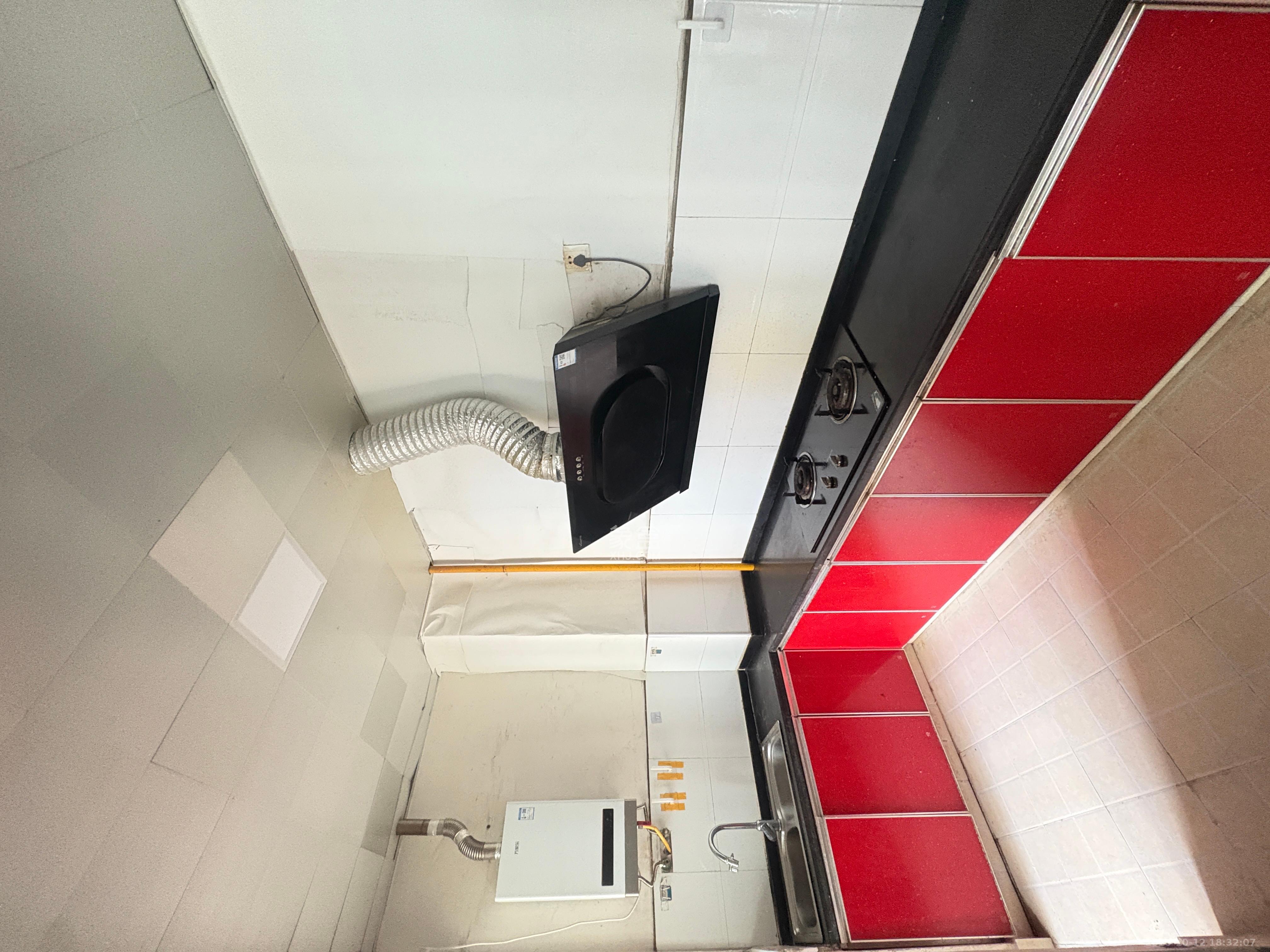 联诚国际城  2室1厅1卫    1300.0元/月 联诚国际城  2室1厅1卫    1300.0元/月室内图