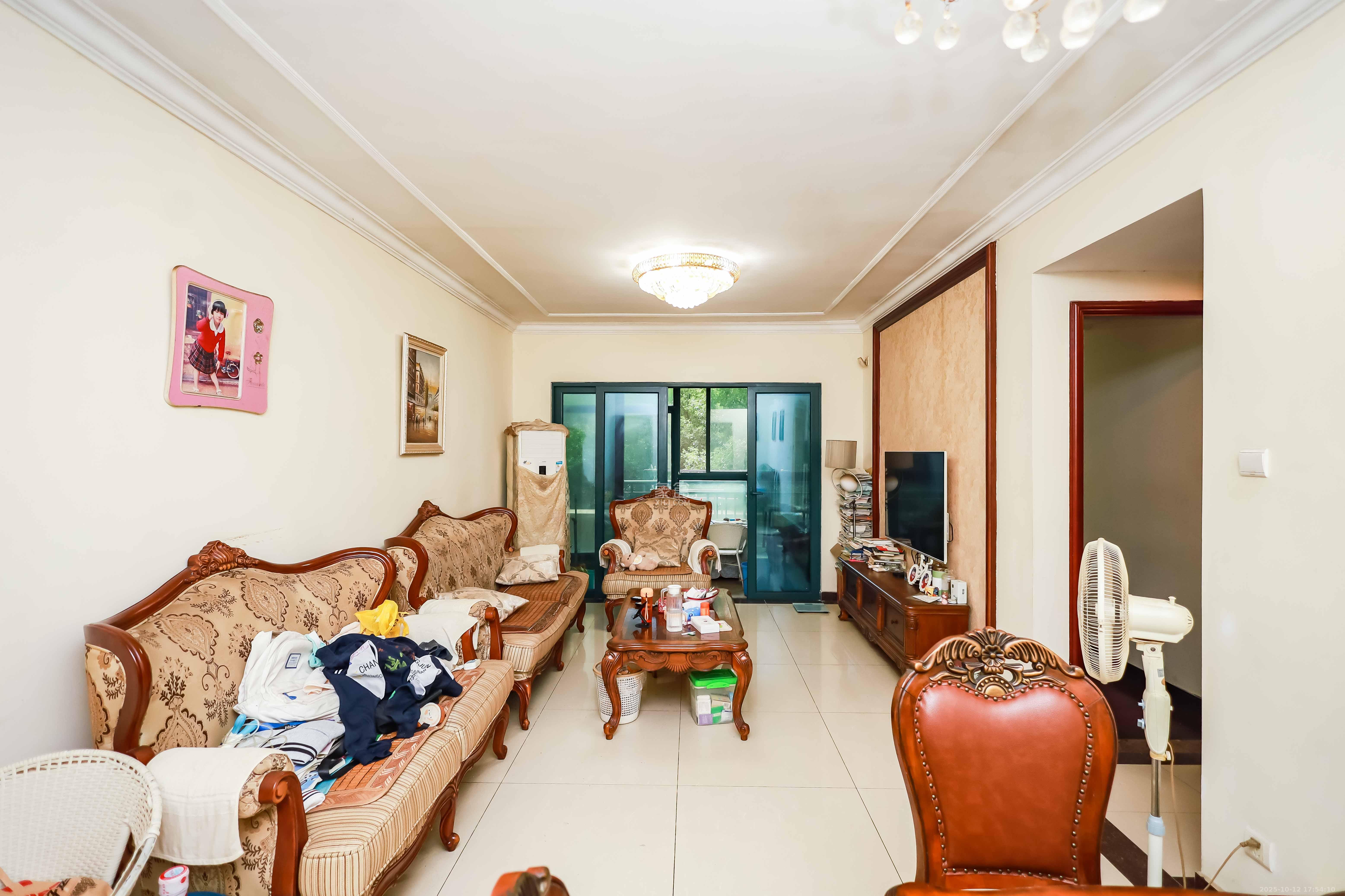 恒大华府  3室2厅1卫    146.8万