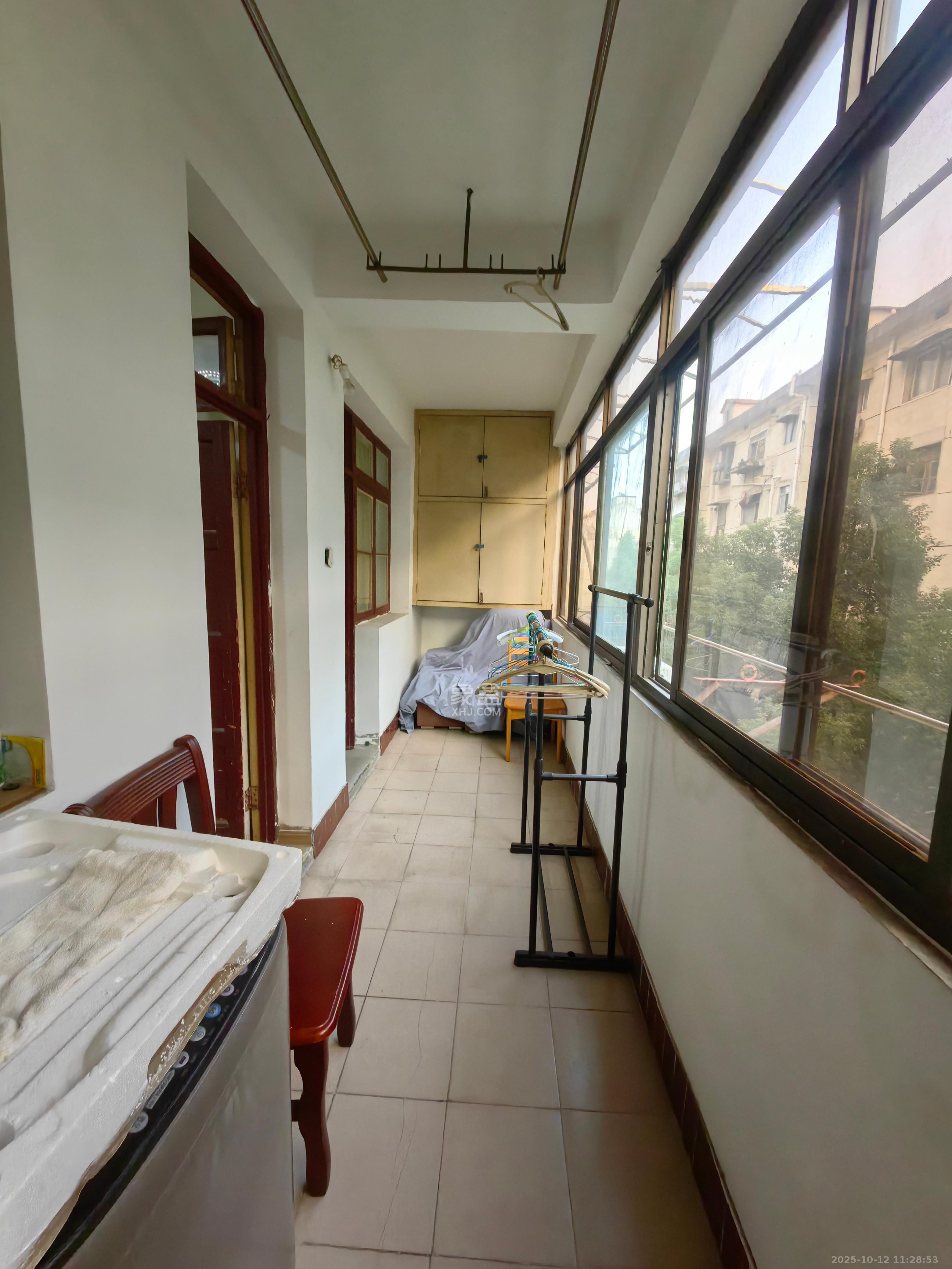 人民新村 2室1厅1卫 1800.0元/月 人民新村 2室1厅1卫 1800.0元/月室内图