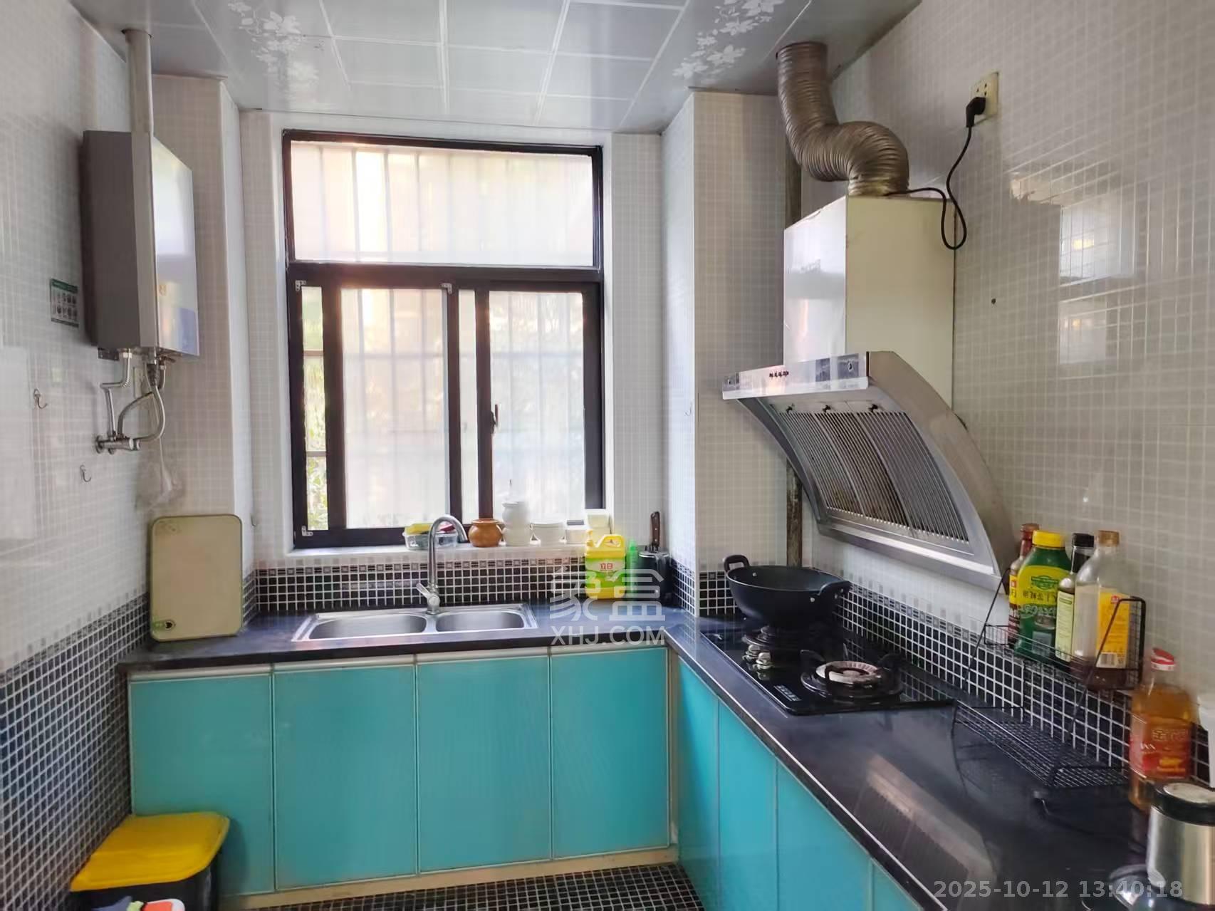 霞光山庄北苑 3室2厅2卫 1400.0元/月 霞光山庄北苑 3室2厅2卫 1400.0元/月室内图