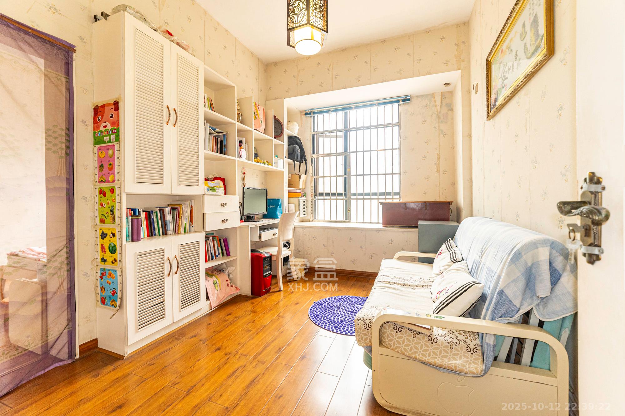 鹏基诺亚山林  4室2厅2卫    96.0万其他