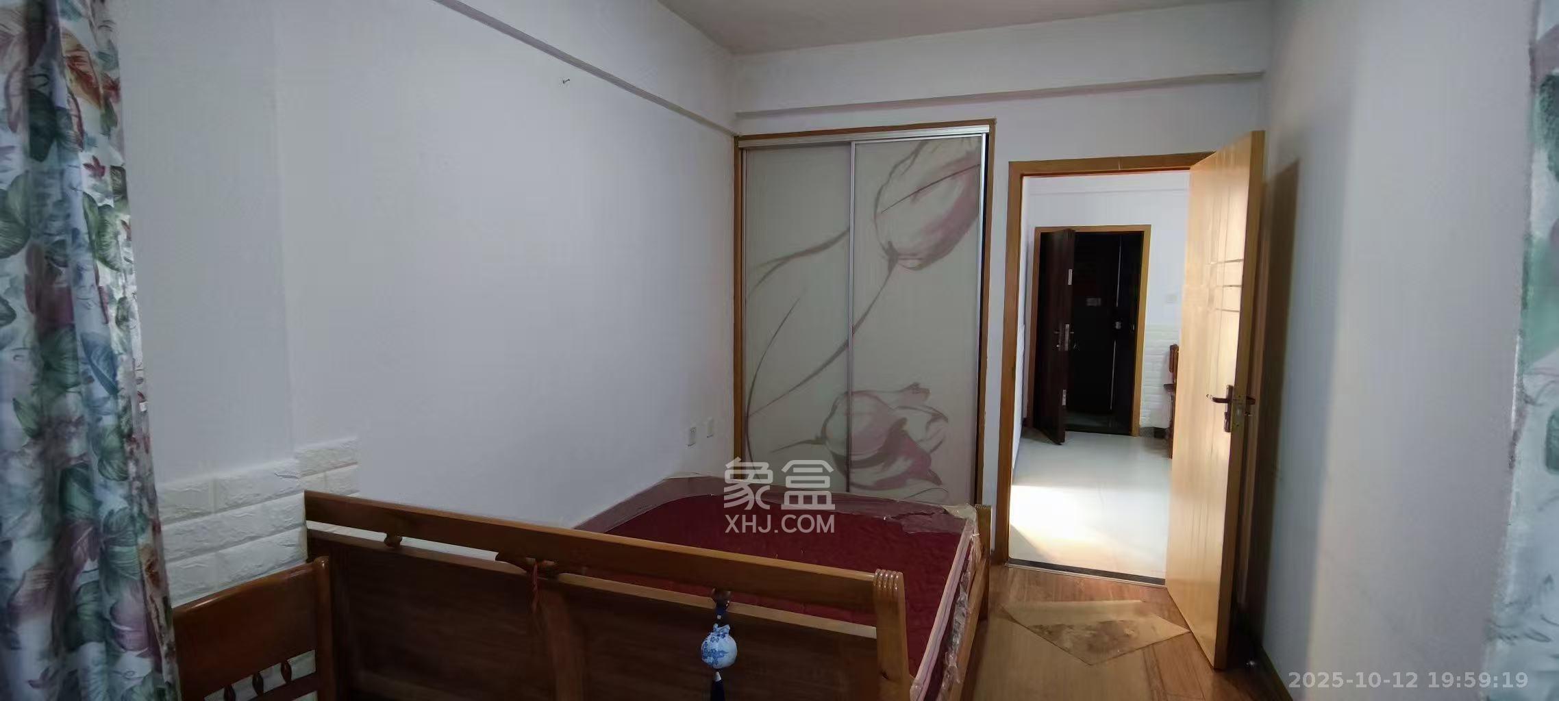 印象天心  2室1厅1卫    3500.0元/月室内图