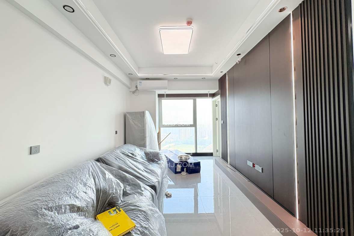 恒大誉府(融誉商业中心)  2室1厅1卫    2300.0元/月 恒大誉府(融誉商业中心)  2室1厅1卫    2300.0元/月室内图