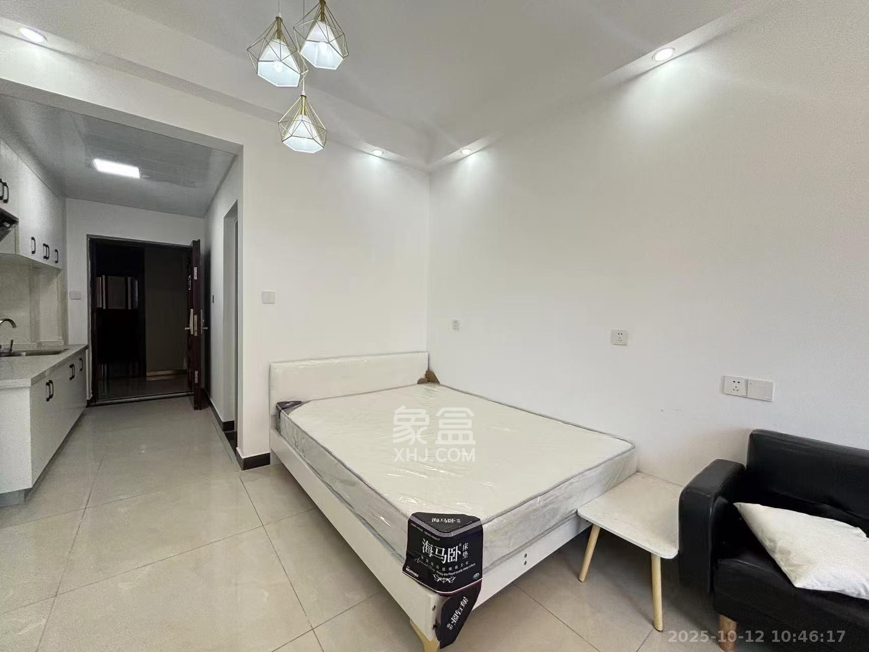 蓝光雍锦半岛   39.0㎡      1300.0元/月室内图