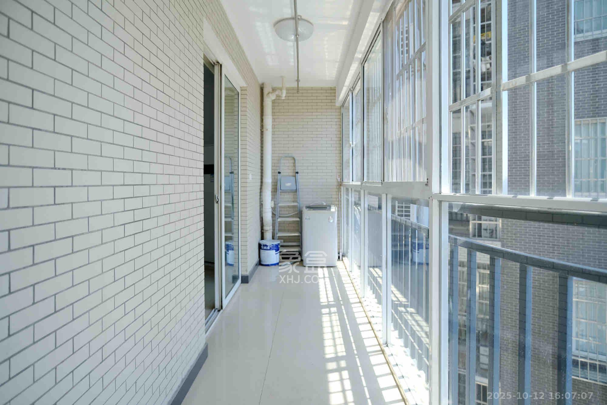 世景华庭 2室0厅0卫 1600.0元/月 世景华庭 2室0厅0卫 1600.0元/月室内图