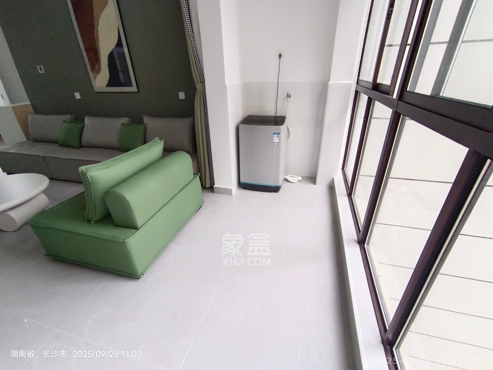 润和翰文府  3室2厅2卫    3150.0元/月 润和翰文府  3室2厅2卫    3150.0元/月室内图