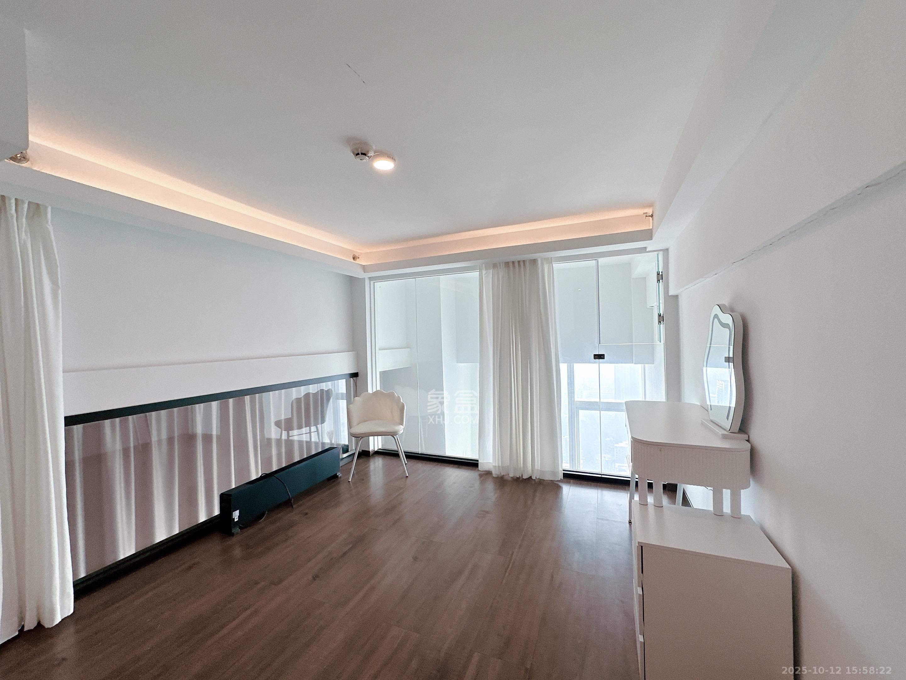 敬天广场  2室1厅2卫    4500.0元/月室内图