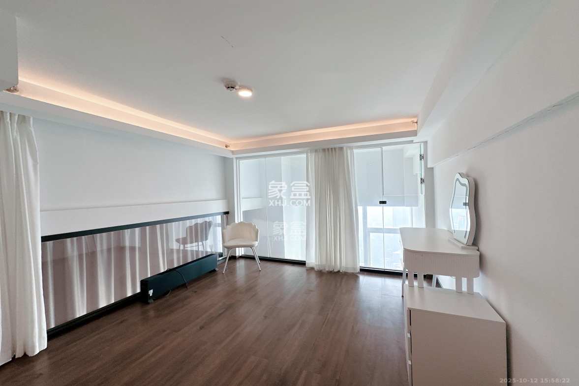 敬天广场 2室1厅2卫 4500.0元/月 敬天广场 2室1厅2卫 4500.0元/月室内图