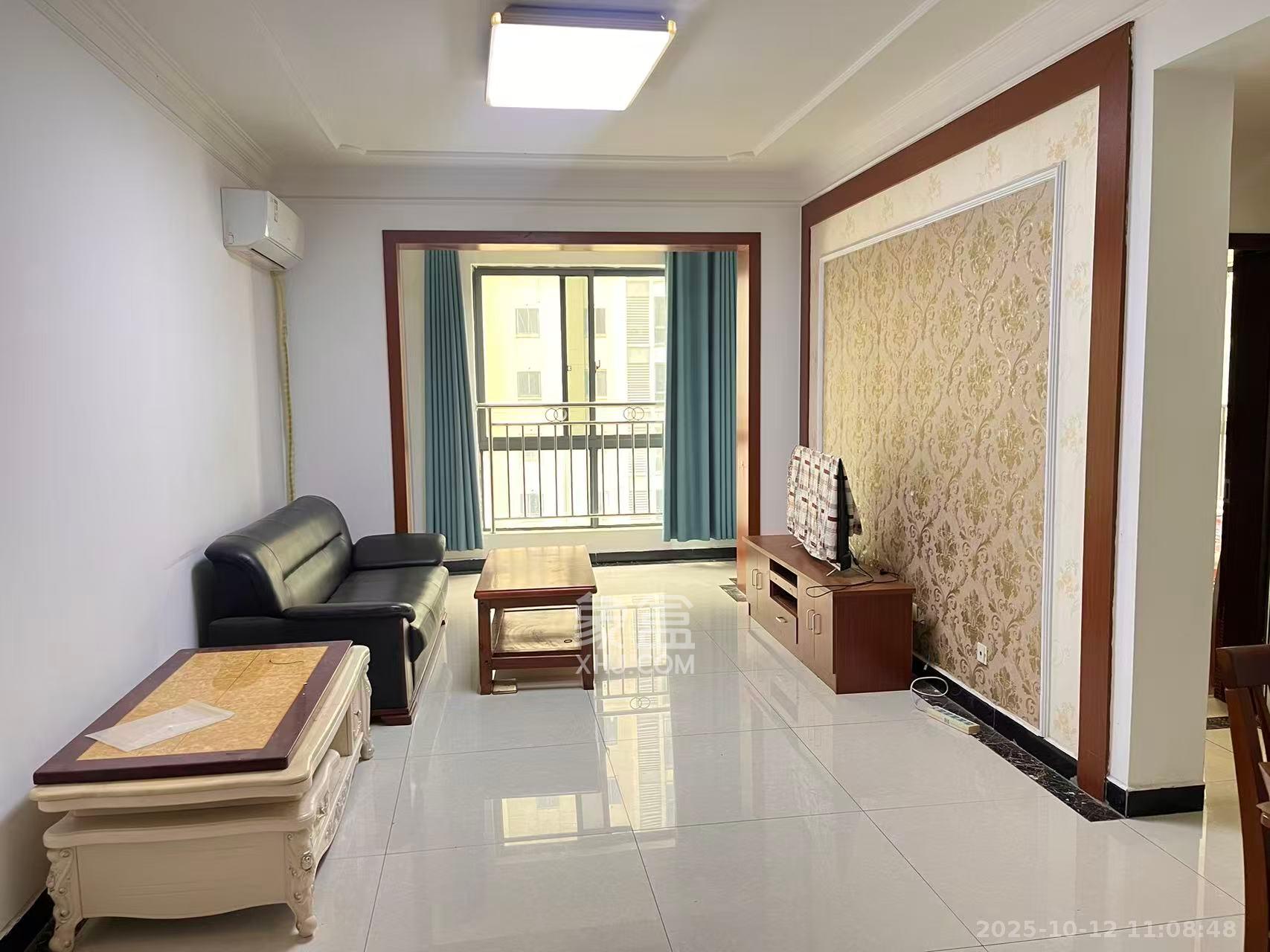 碧桂园南城首府（东宸林海）  3室2厅1卫    1800.0元/月室内图1