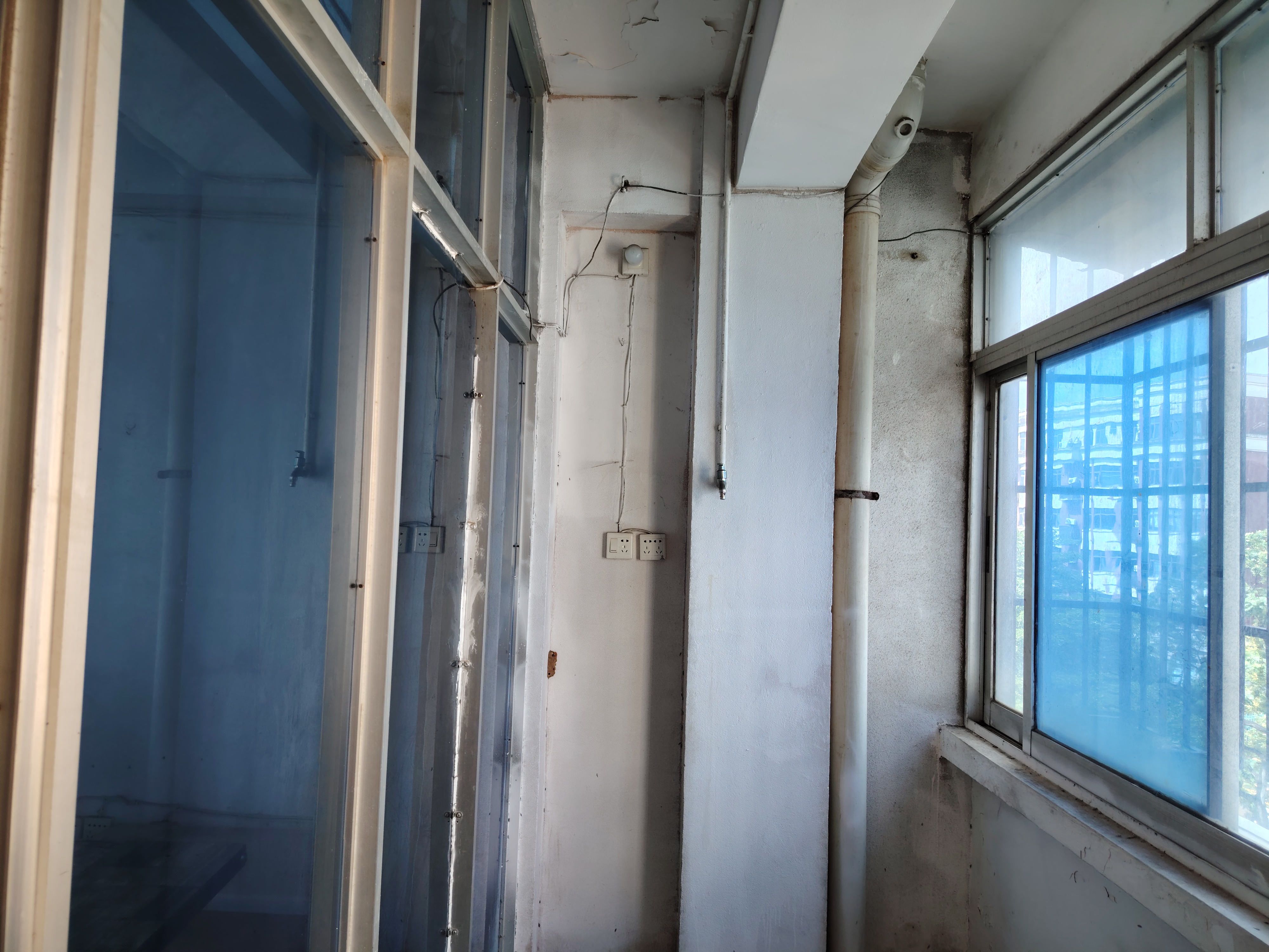 国科园小区  1室0厅0卫    1200.0元/月室内图