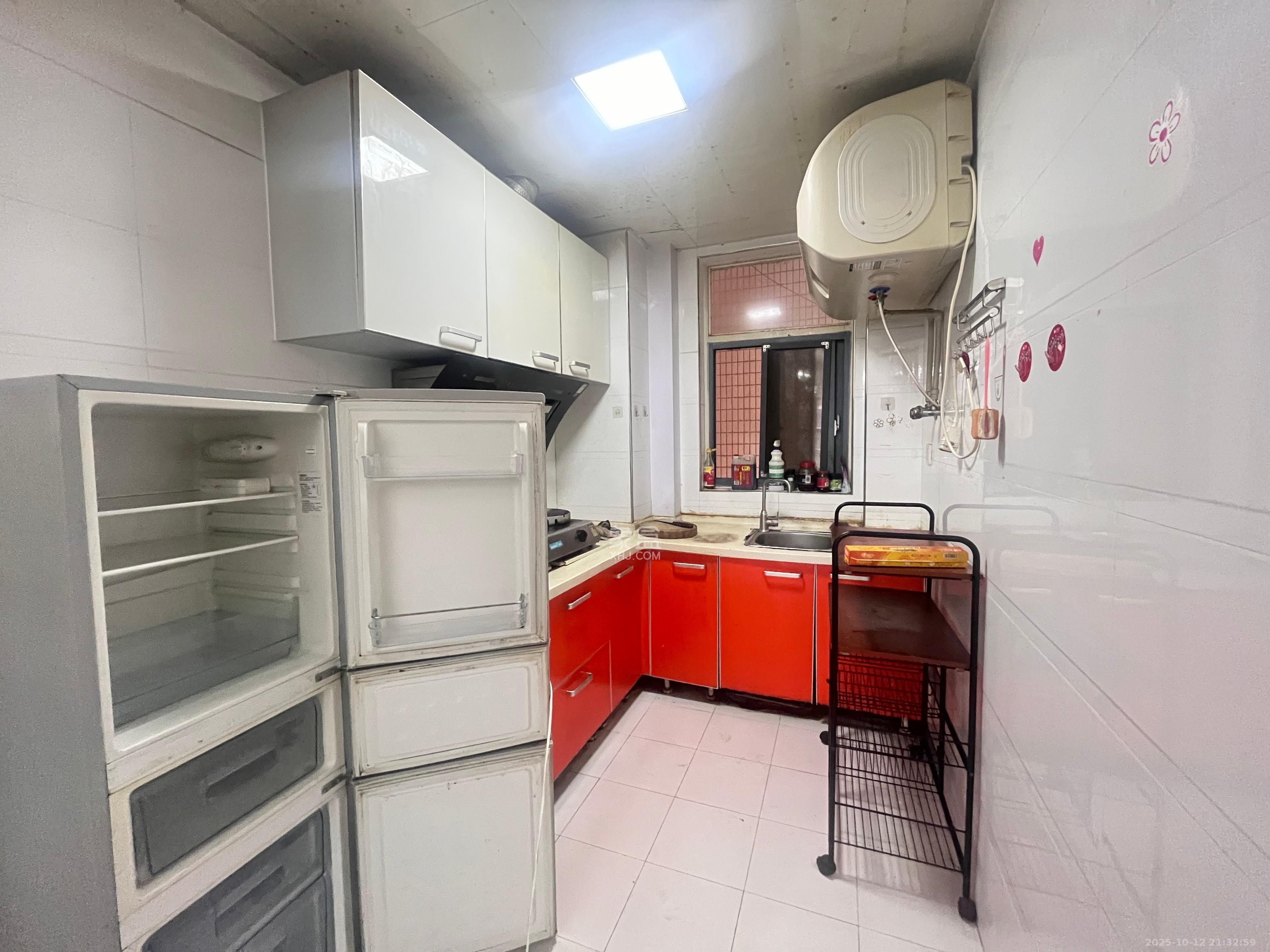 巢之恋  3室2厅2卫    2200.0元/月室内图