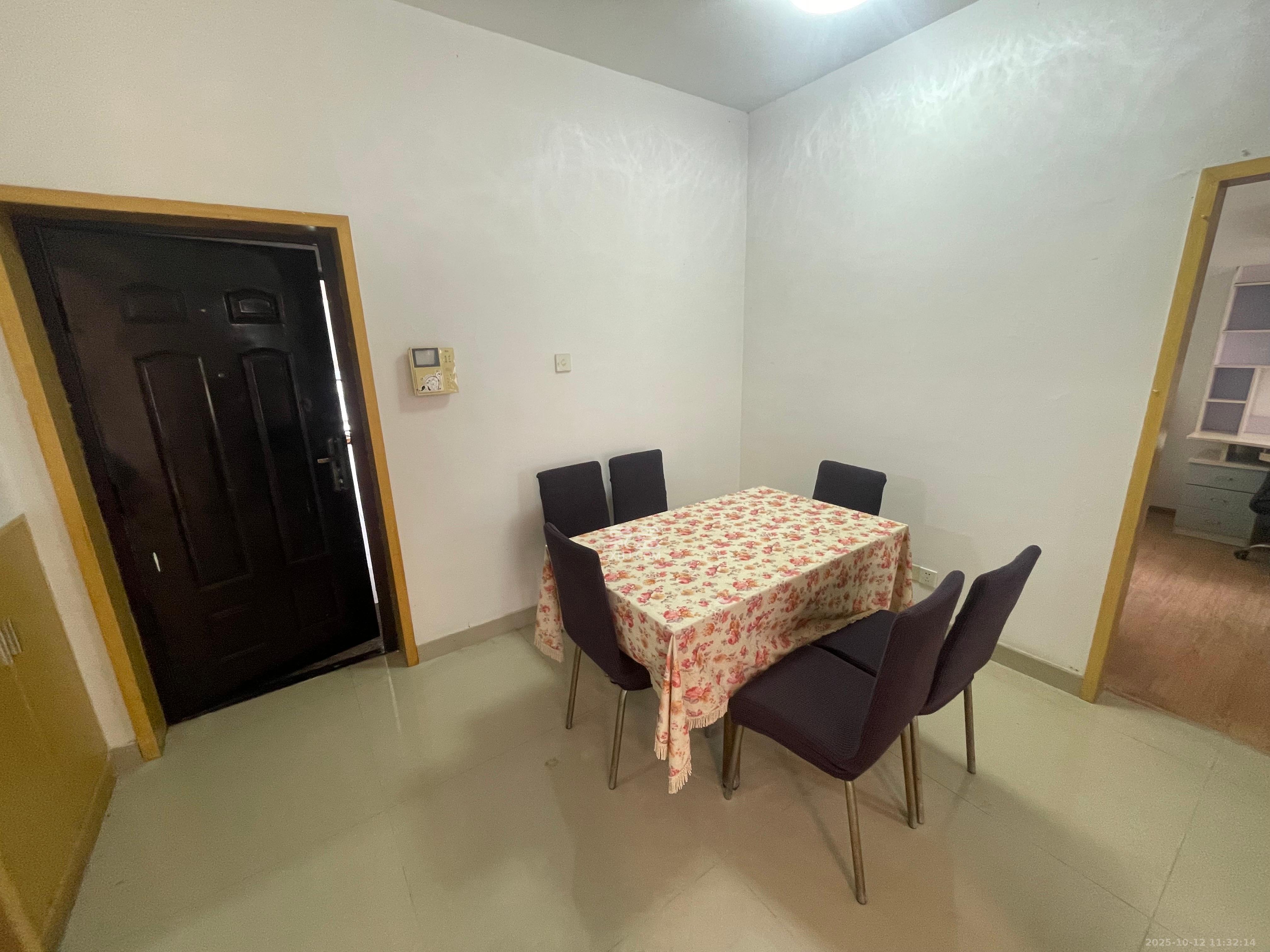 盛地春天里  2室2厅1卫    1500.0元/月 盛地春天里  2室2厅1卫    1500.0元/月室内图