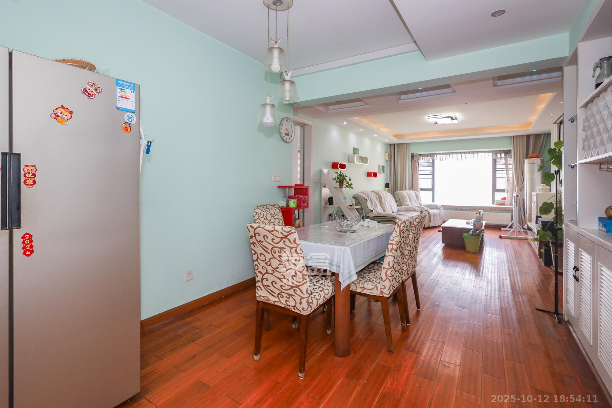 钰龙天下一期 4室2厅2卫 268.0万 钰龙天下一期 4室2厅2卫 268.0万其他