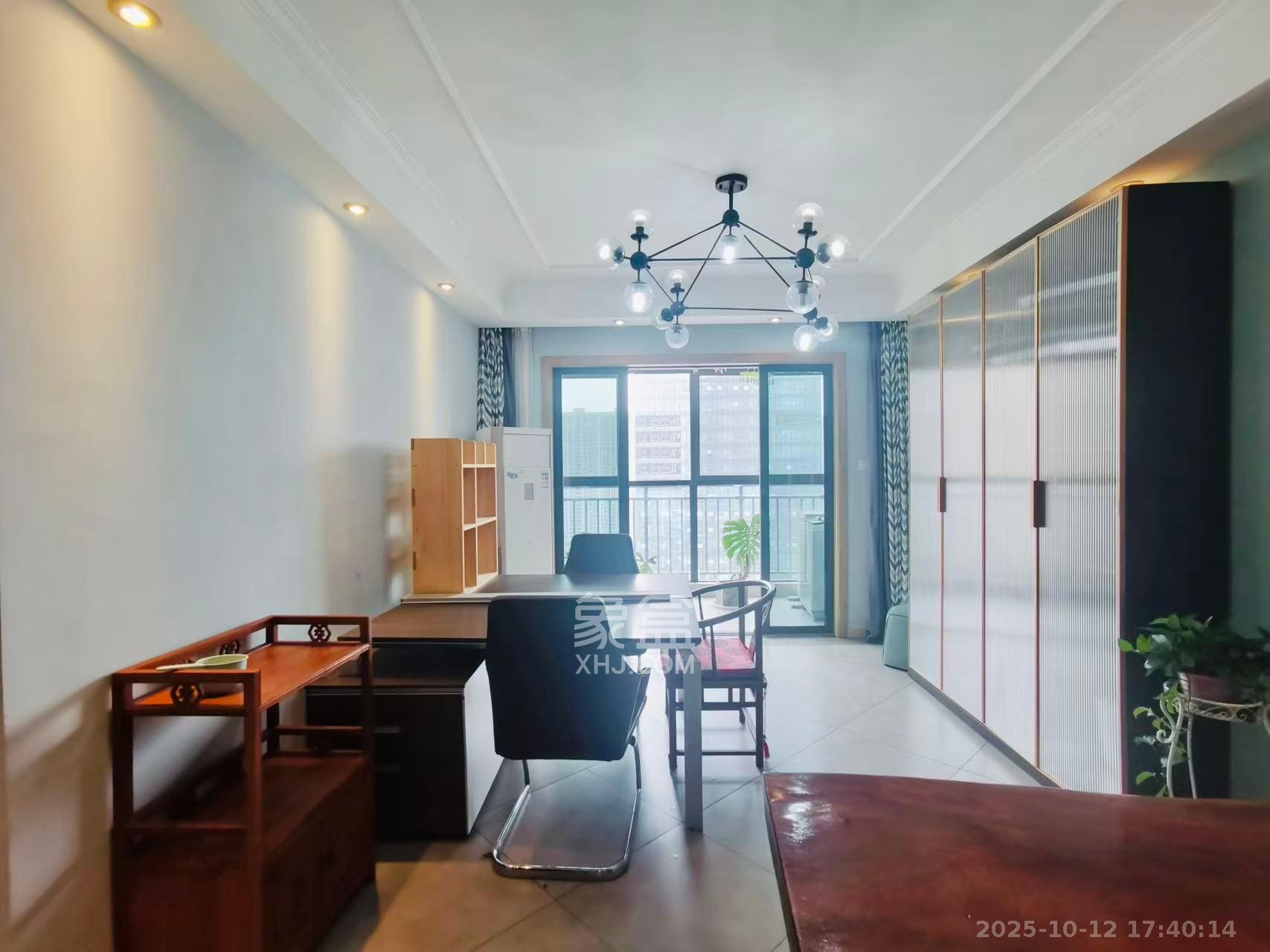 钰龙天下二期（钰龙佳园）  3室2厅2卫    3000.0元/月