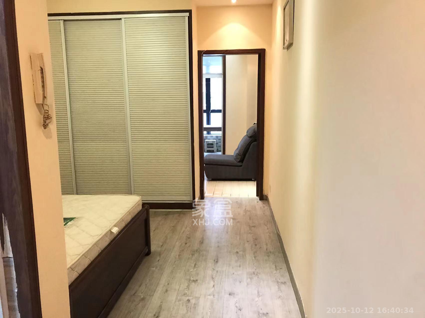 尚都花园城  1室1厅1卫    1200.0元/月 尚都花园城  1室1厅1卫    1200.0元/月室内图