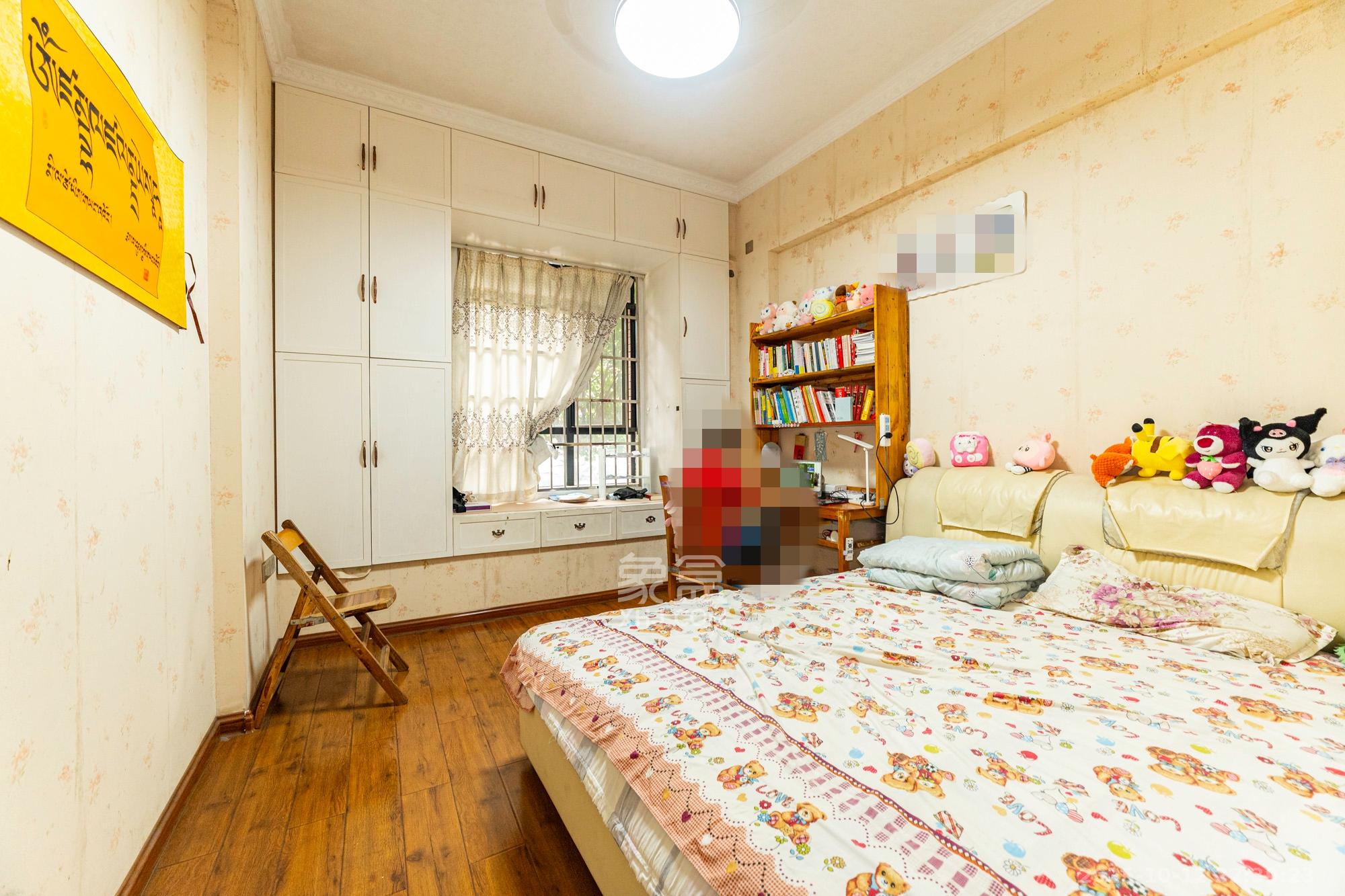 鹏基诺亚山林 4室2厅2卫 96.0万 鹏基诺亚山林 4室2厅2卫 96.0万卧室