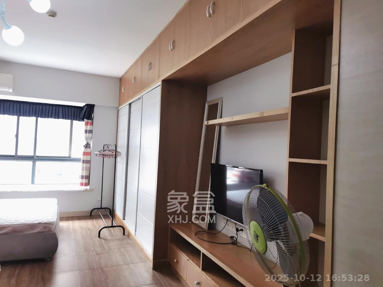 世纪桃花苑  1室0厅1卫    1200.0元/月室内图
