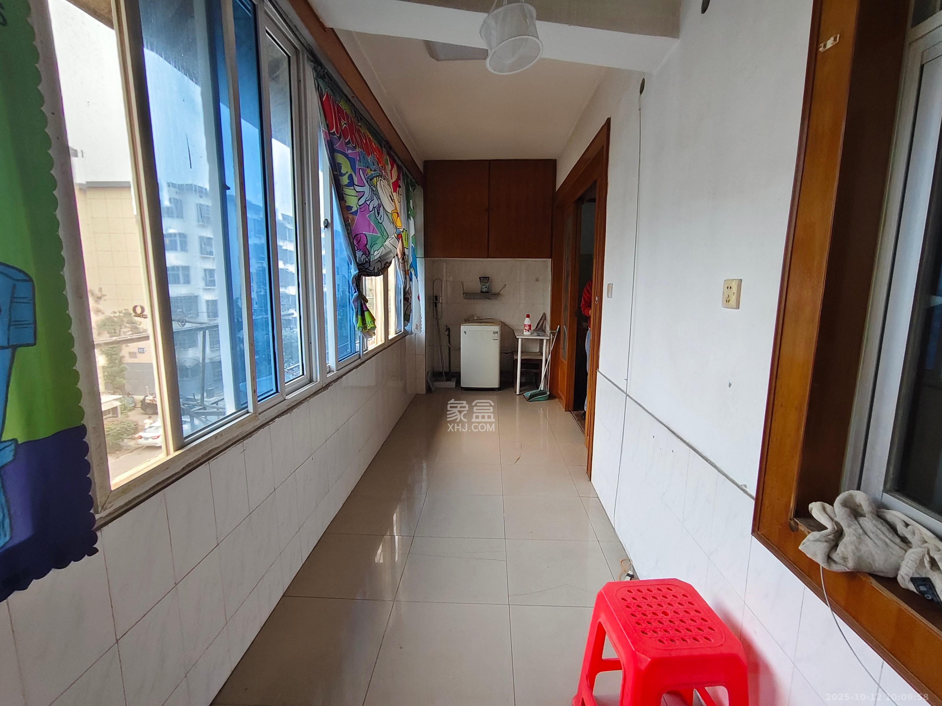 航天大院  2室2厅1卫    1700.0元/月室内图