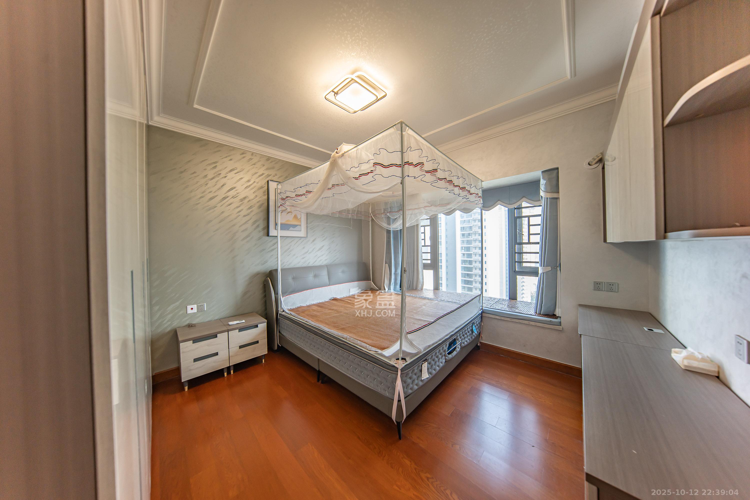 恒大文化旅游城A区  3室2厅2卫    112.0万 恒大文化旅游城A区  3室2厅2卫    112.0万卧室