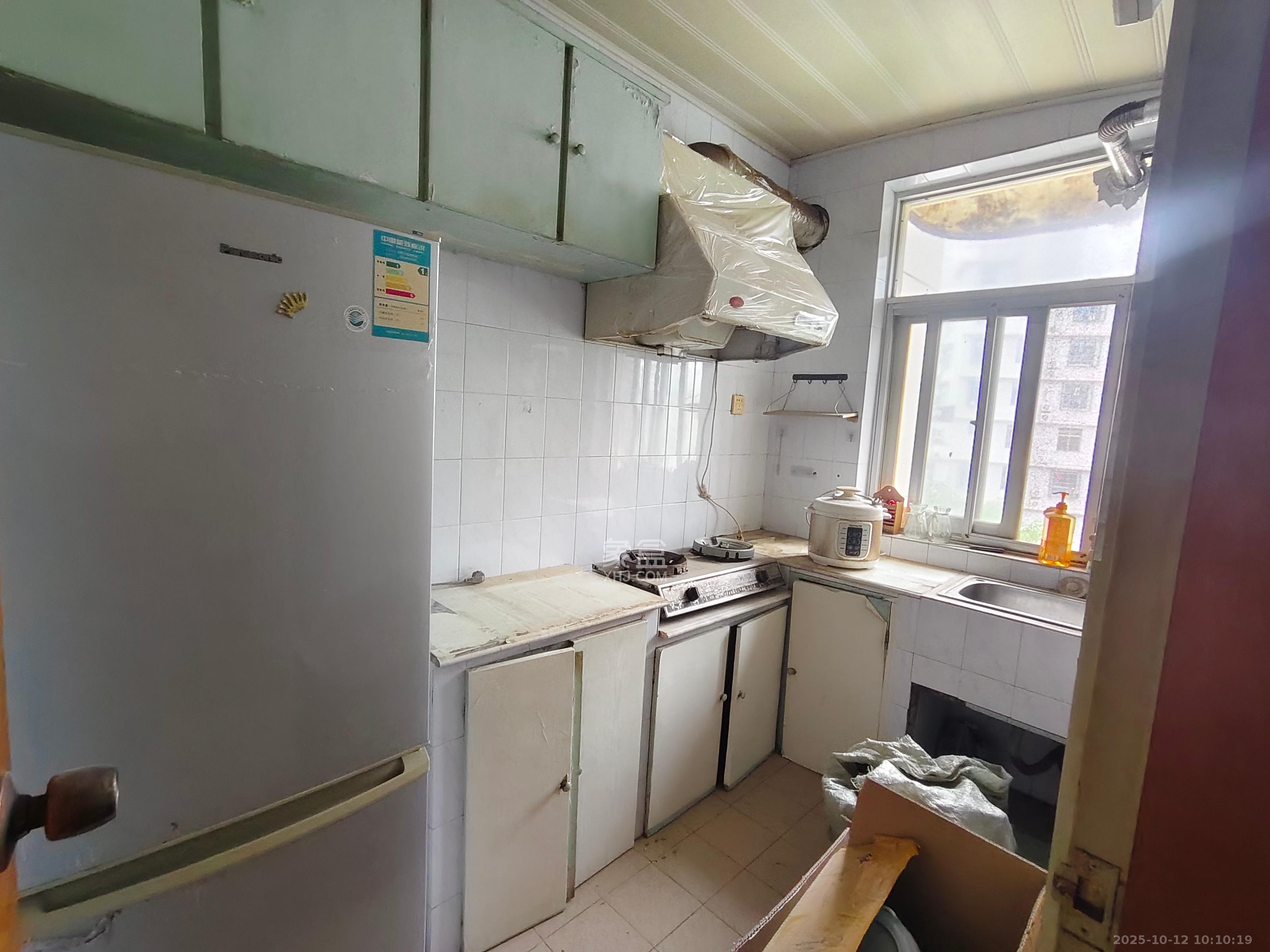 航天大院  2室2厅1卫    1700.0元/月室内图