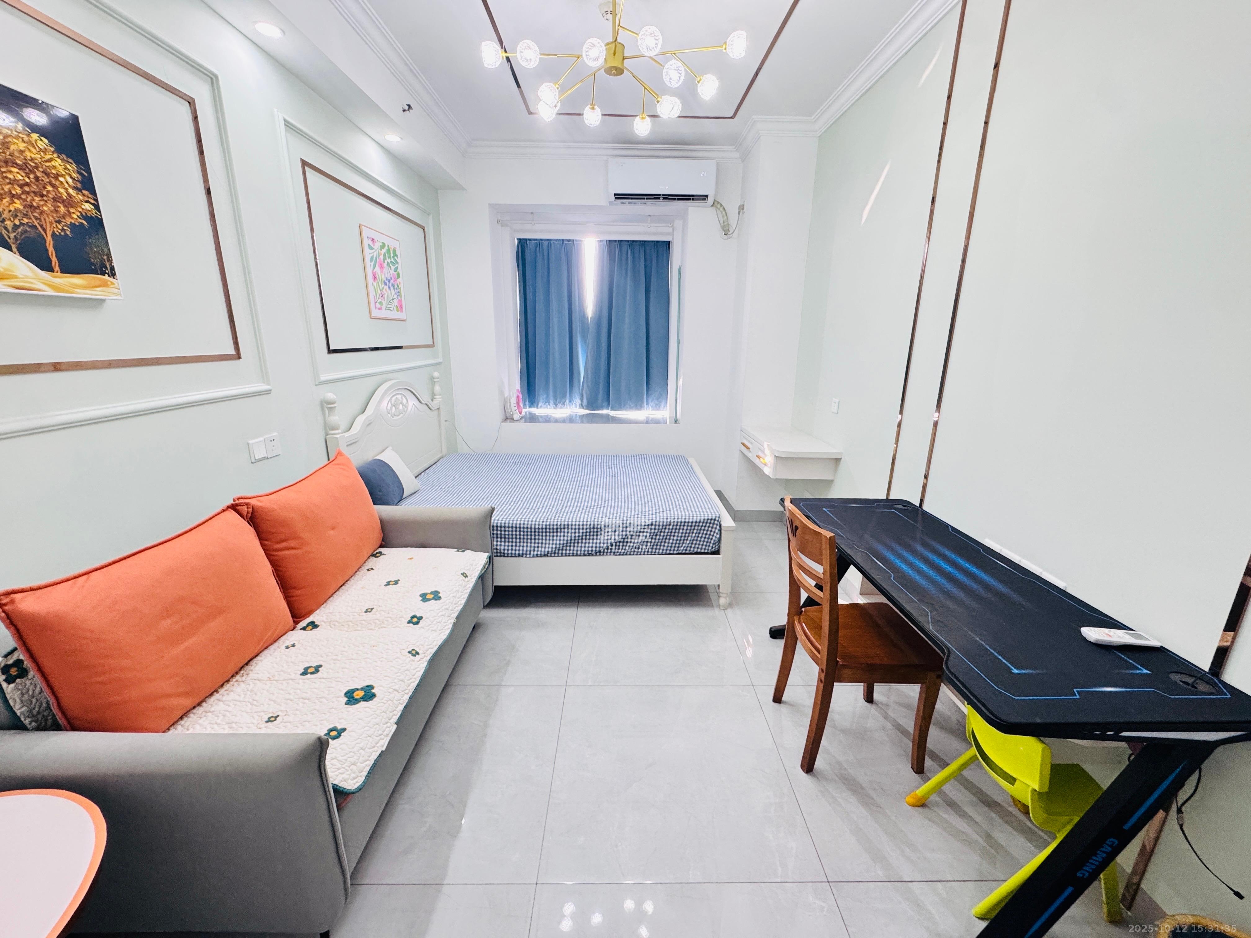 保利麓谷林语I区 1室1厅1卫 1500.0元/月 保利麓谷林语I区 1室1厅1卫 1500.0元/月室内图