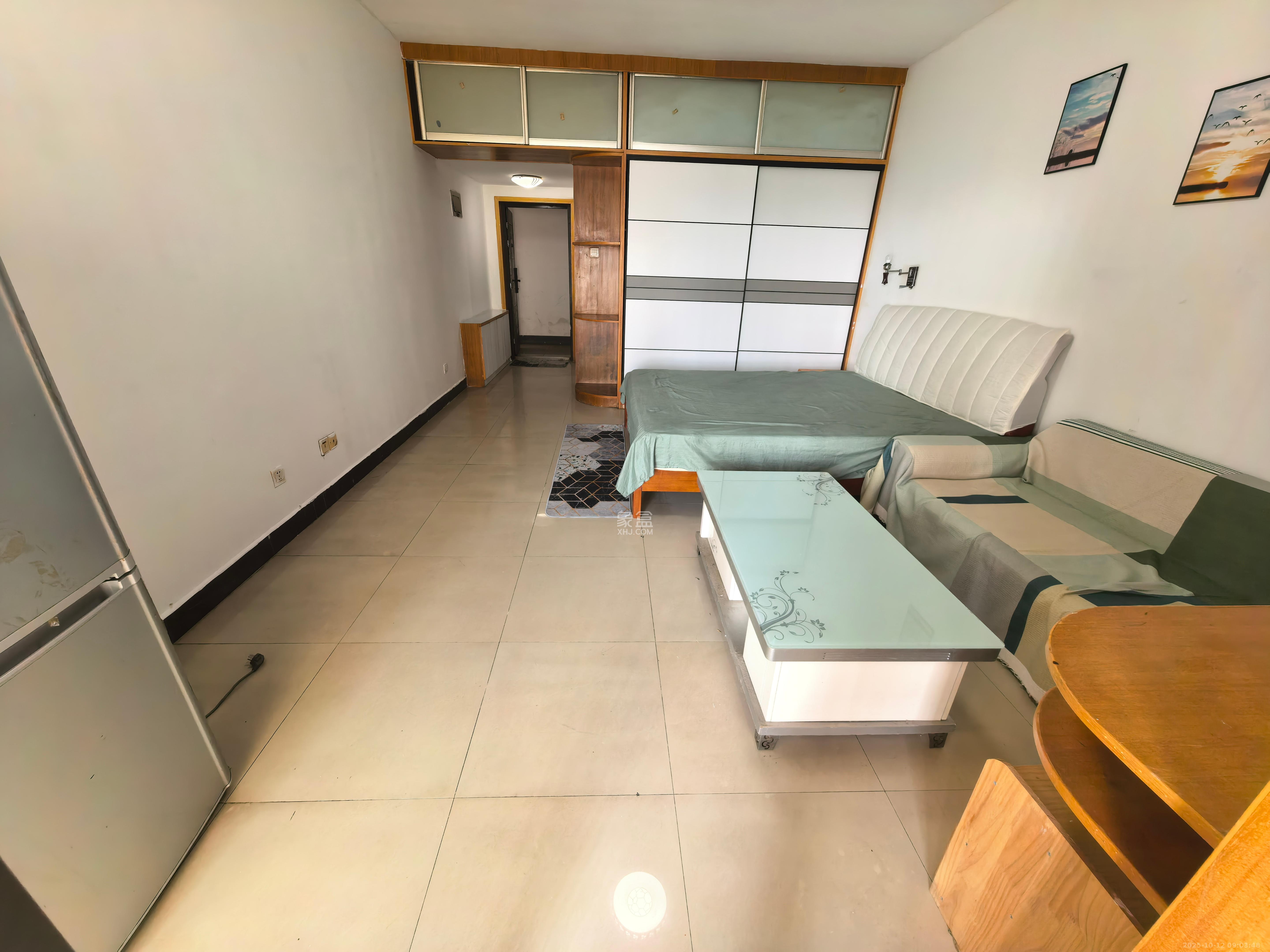 明城公寓  1室1厅1卫    1100.0元/月 明城公寓  1室1厅1卫    1100.0元/月室内图