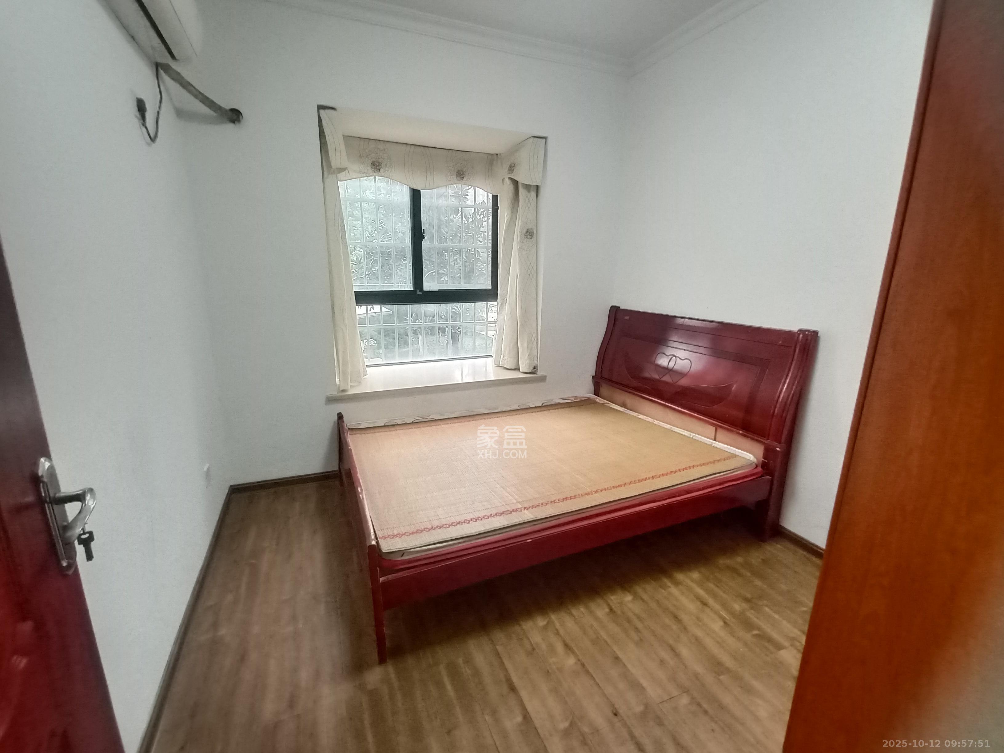 岳华嘉园 2室1厅1卫 1500.0元/月 岳华嘉园 2室1厅1卫 1500.0元/月室内图