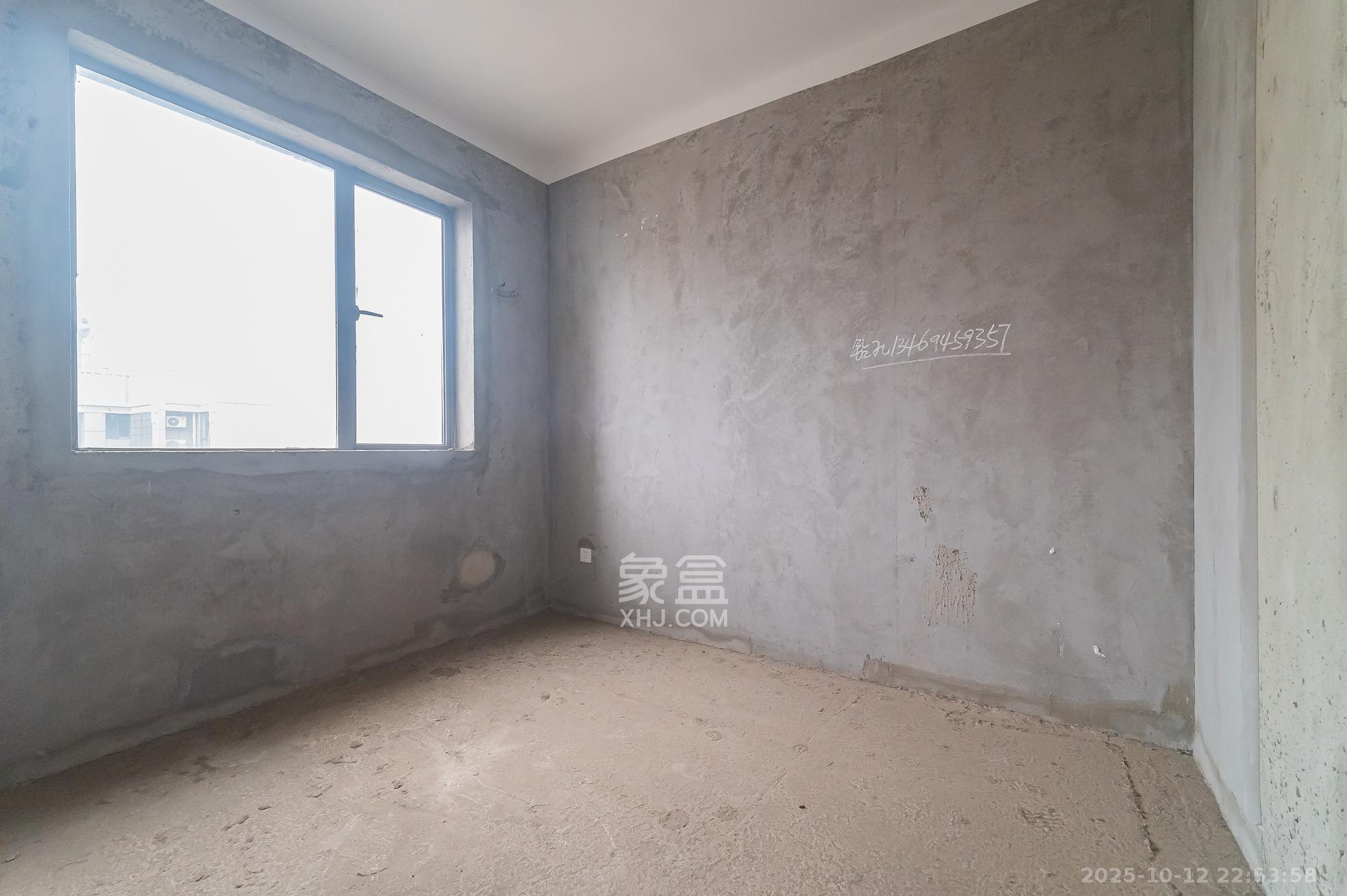 印山蓝色海岸  3室2厅1卫    51.8万 印山蓝色海岸  3室2厅1卫    51.8万其他