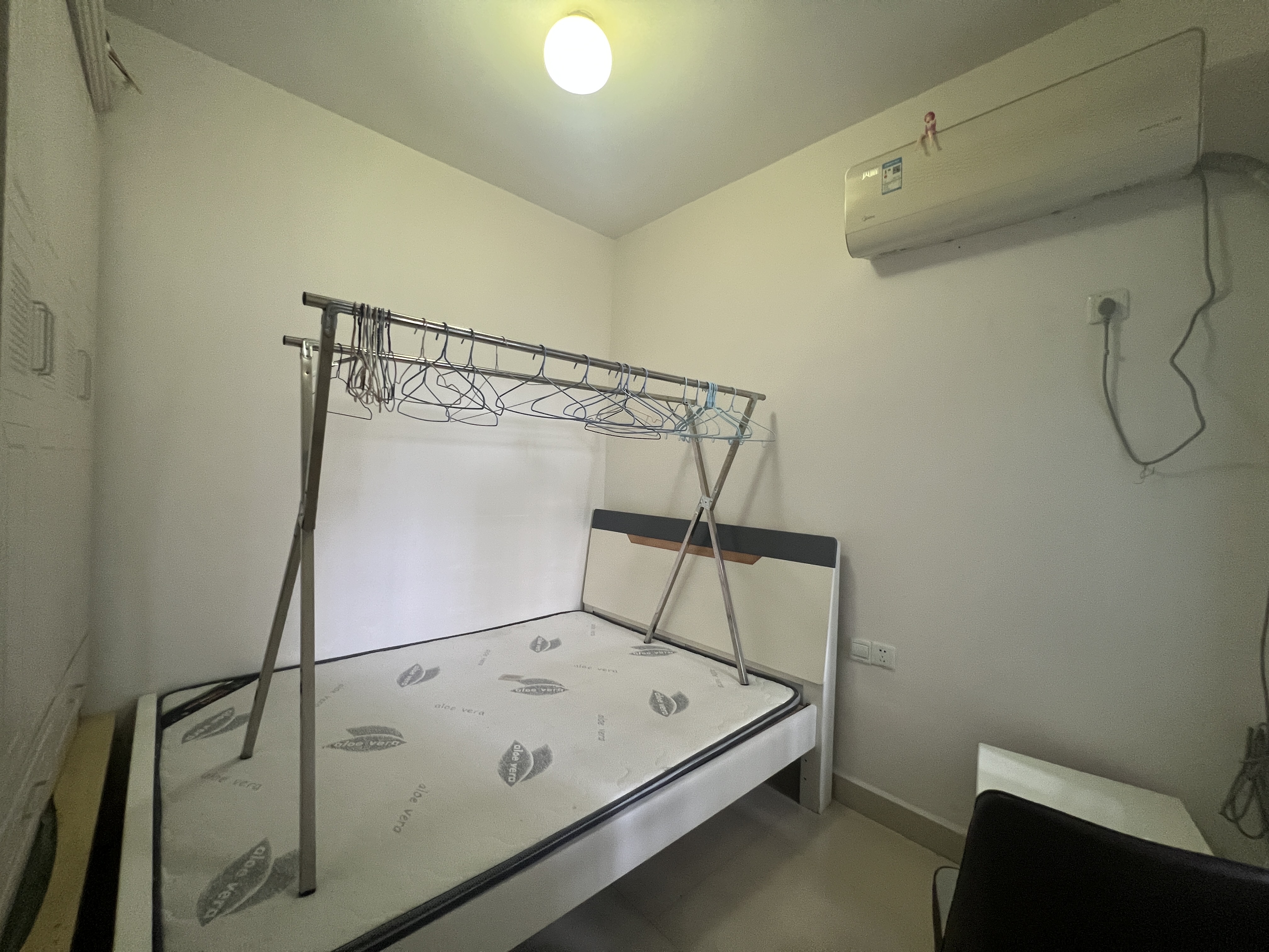 逸臣广场 1室0厅0卫 1600.0元/月 逸臣广场 1室0厅0卫 1600.0元/月室内图