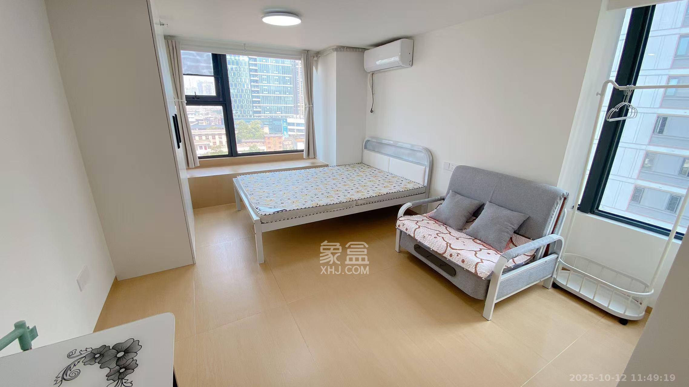 建发养云  2室2厅2卫    2800.0元/月 建发养云  2室2厅2卫    2800.0元/月室内图