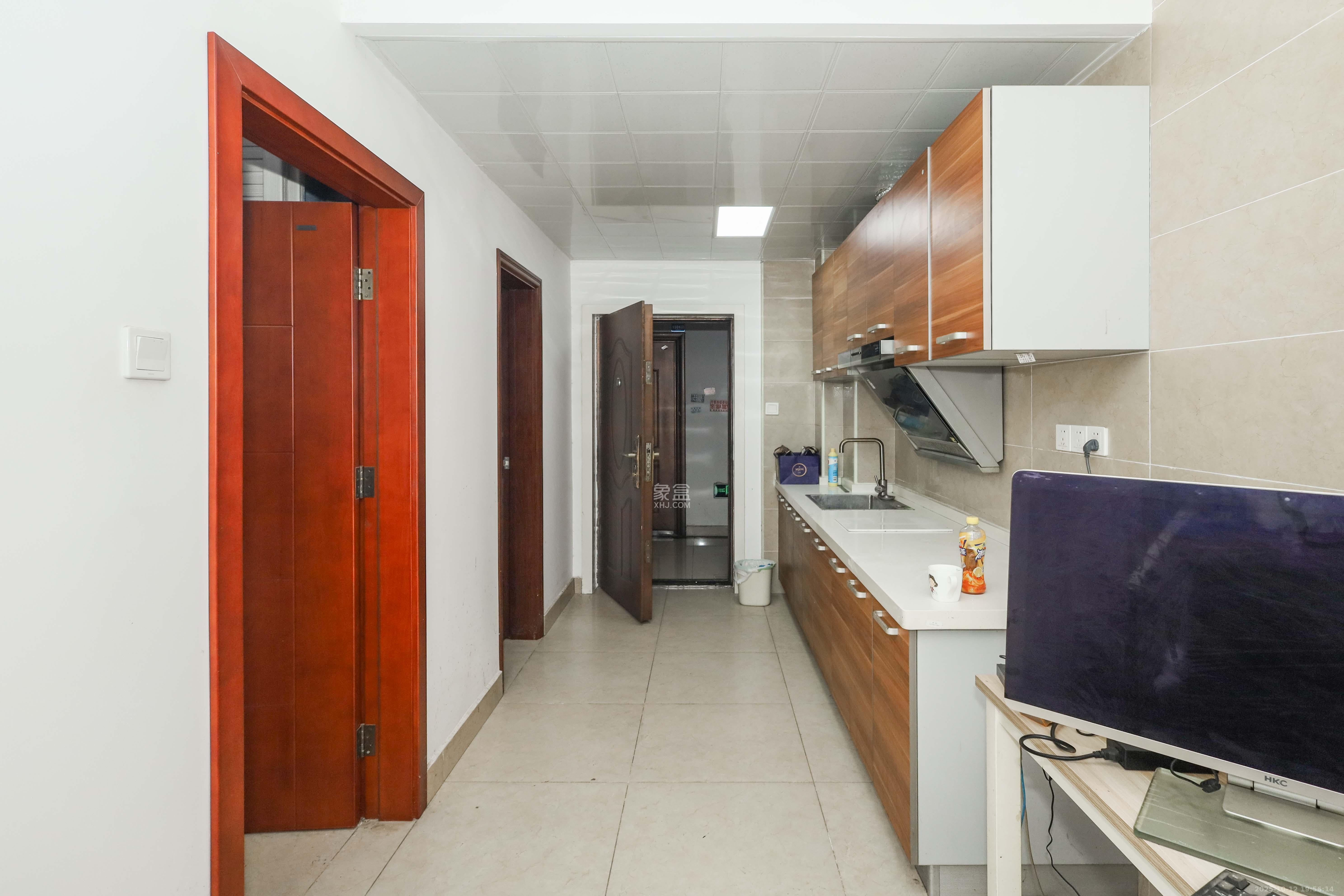 润芳园  2室1厅1卫    35.0万 润芳园  2室1厅1卫    35.0万厨房