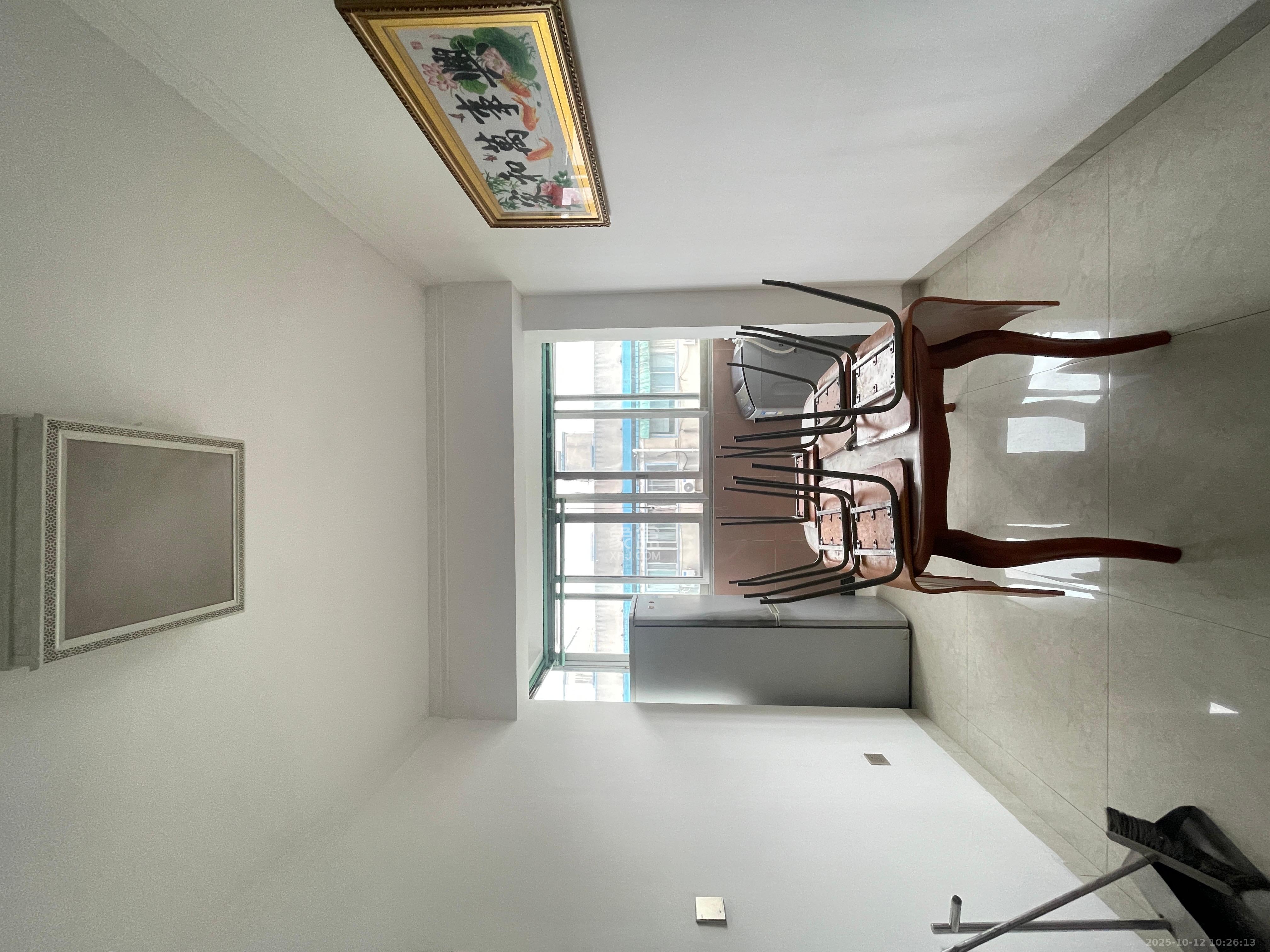 三湘小区  3室2厅2卫    1600.0元/月 三湘小区  3室2厅2卫    1600.0元/月室内图