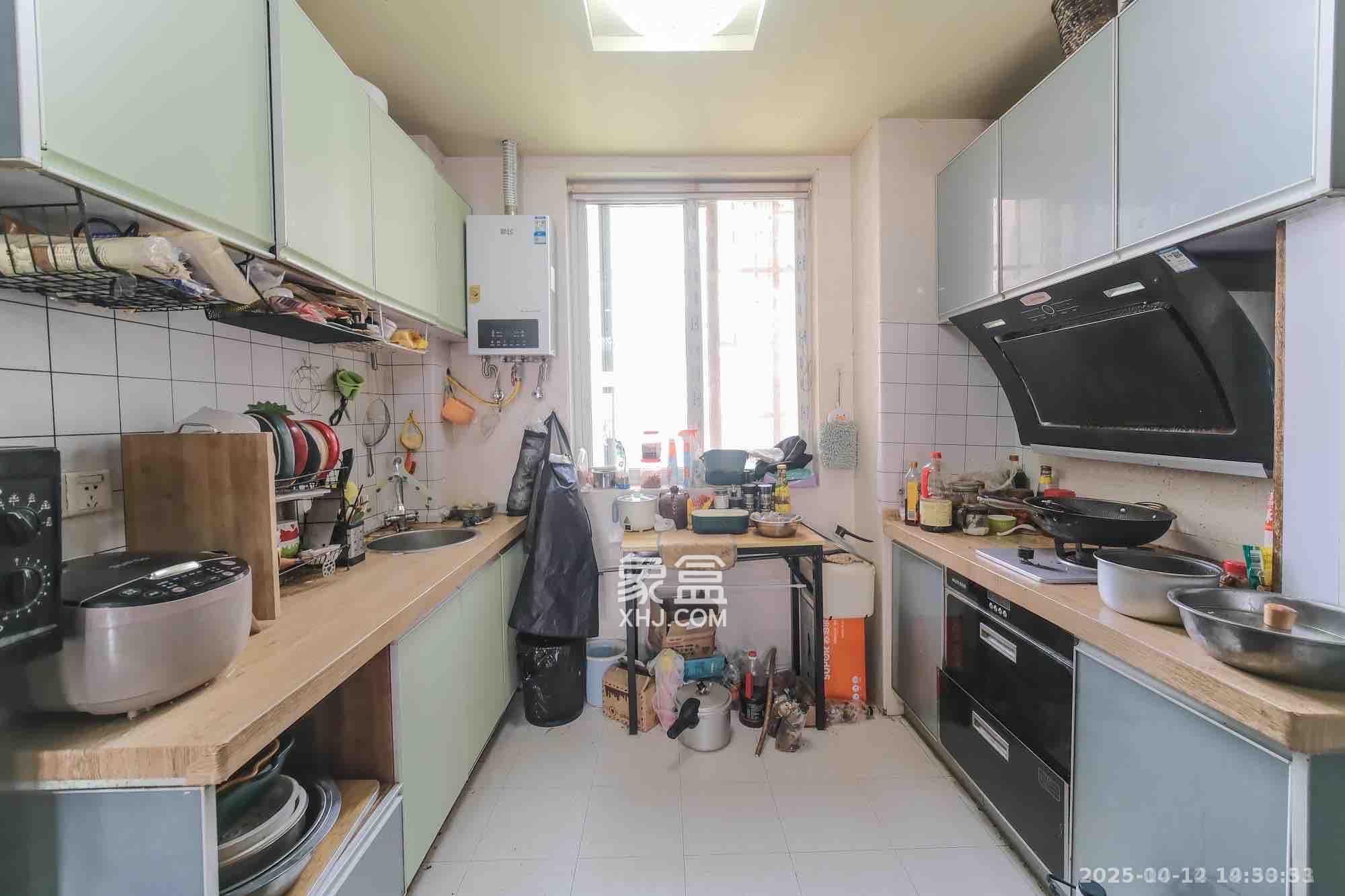 万丽景园 1室2厅1卫 1500.0元/月 万丽景园 1室2厅1卫 1500.0元/月室内图