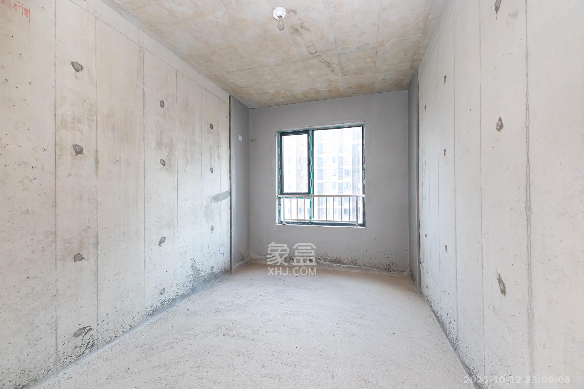 顺舟旺城 4室2厅2卫 96.0万 顺舟旺城 4室2厅2卫 96.0万卧室