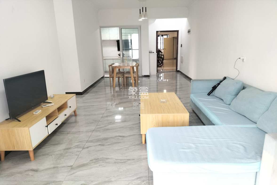 山水梅溪雅郡  3室2厅1卫    2400.0元/月 山水梅溪雅郡  3室2厅1卫    2400.0元/月室内图