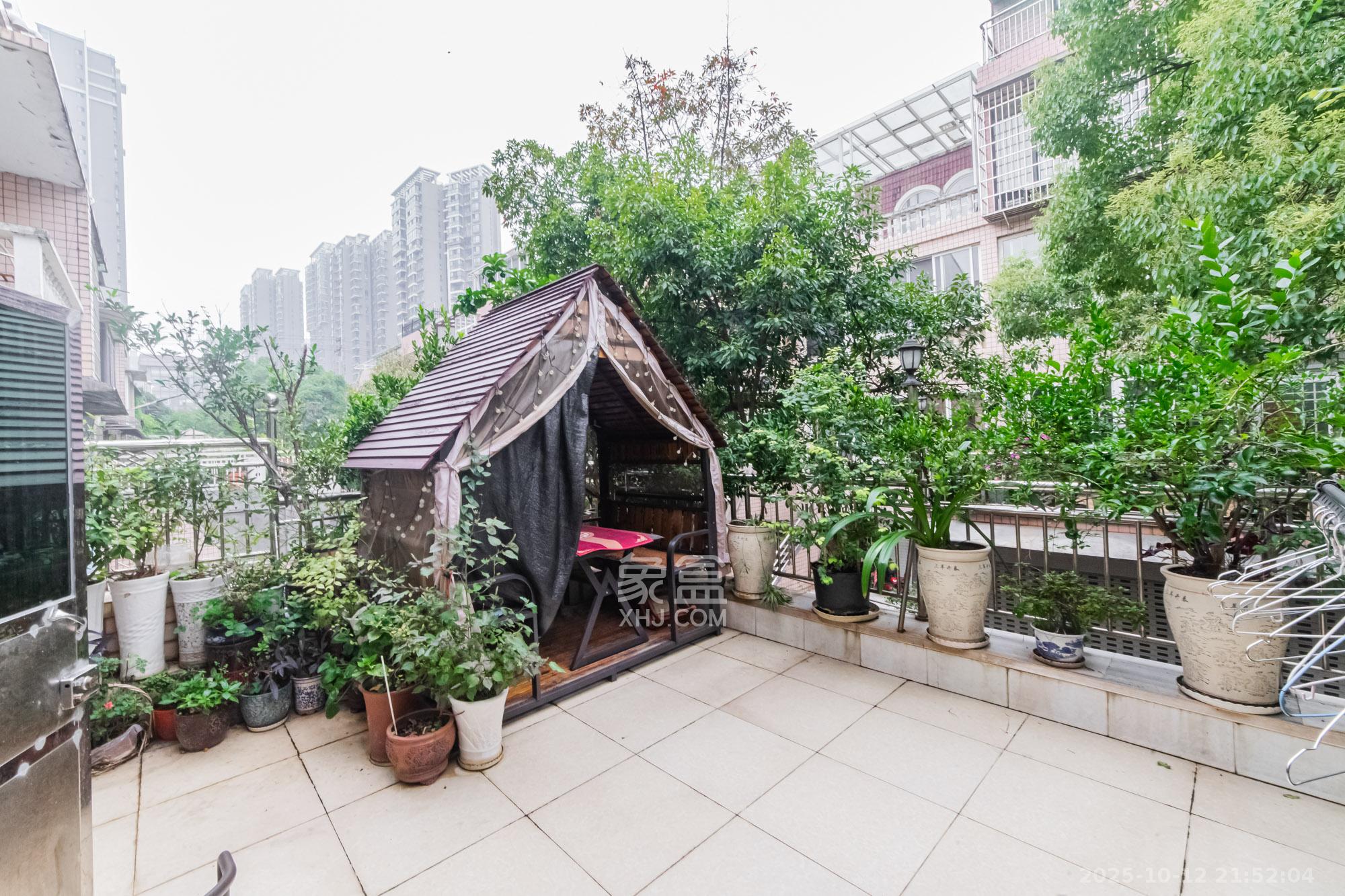 长泰豪园  7室2厅4卫    580.0万阳台