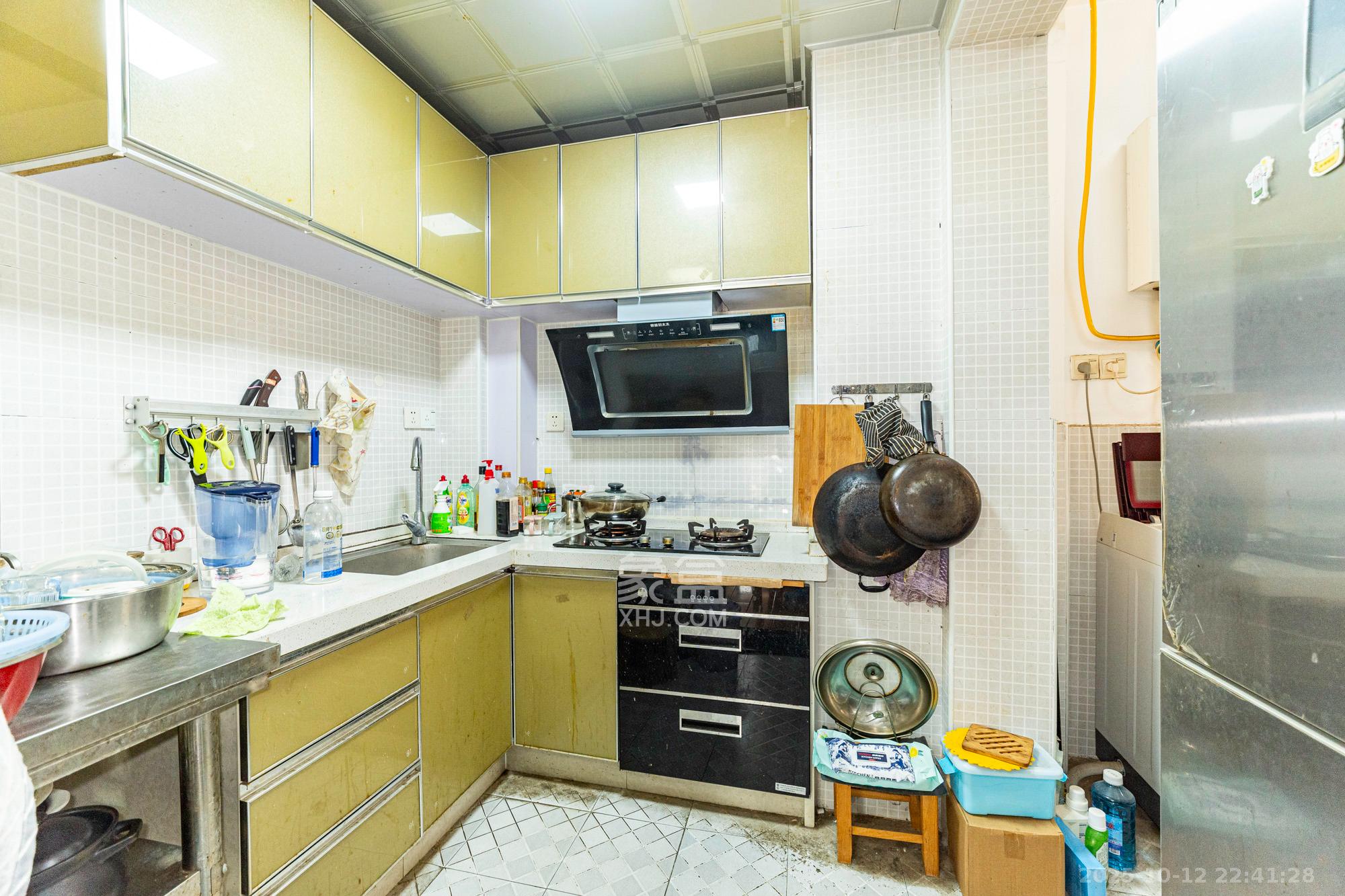 月畔湾 2室2厅1卫 65.0万 月畔湾 2室2厅1卫 65.0万厨房