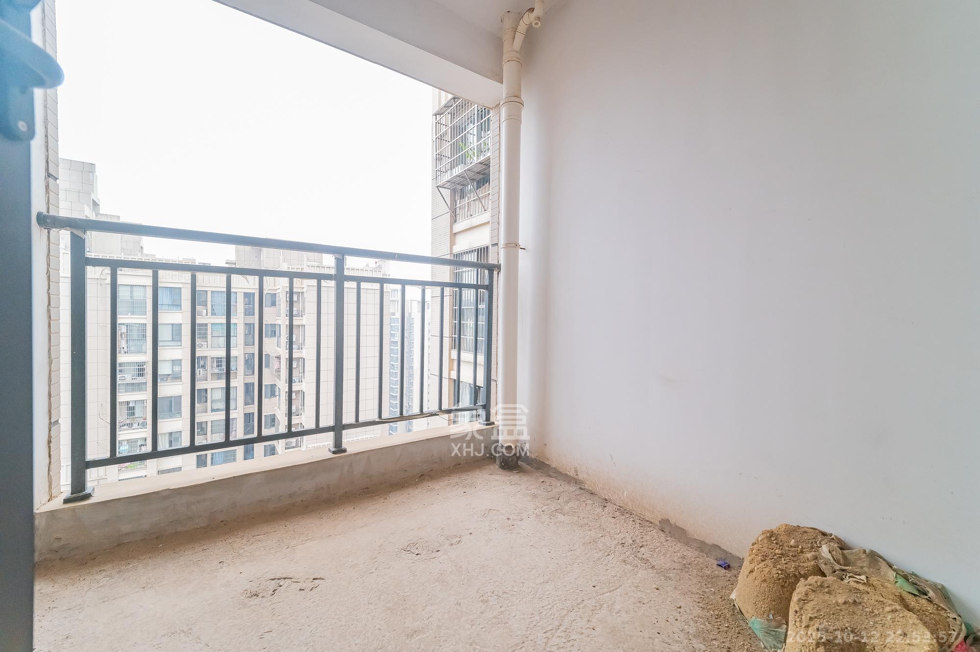 印山蓝色海岸  3室2厅1卫    51.8万 印山蓝色海岸  3室2厅1卫    51.8万其他