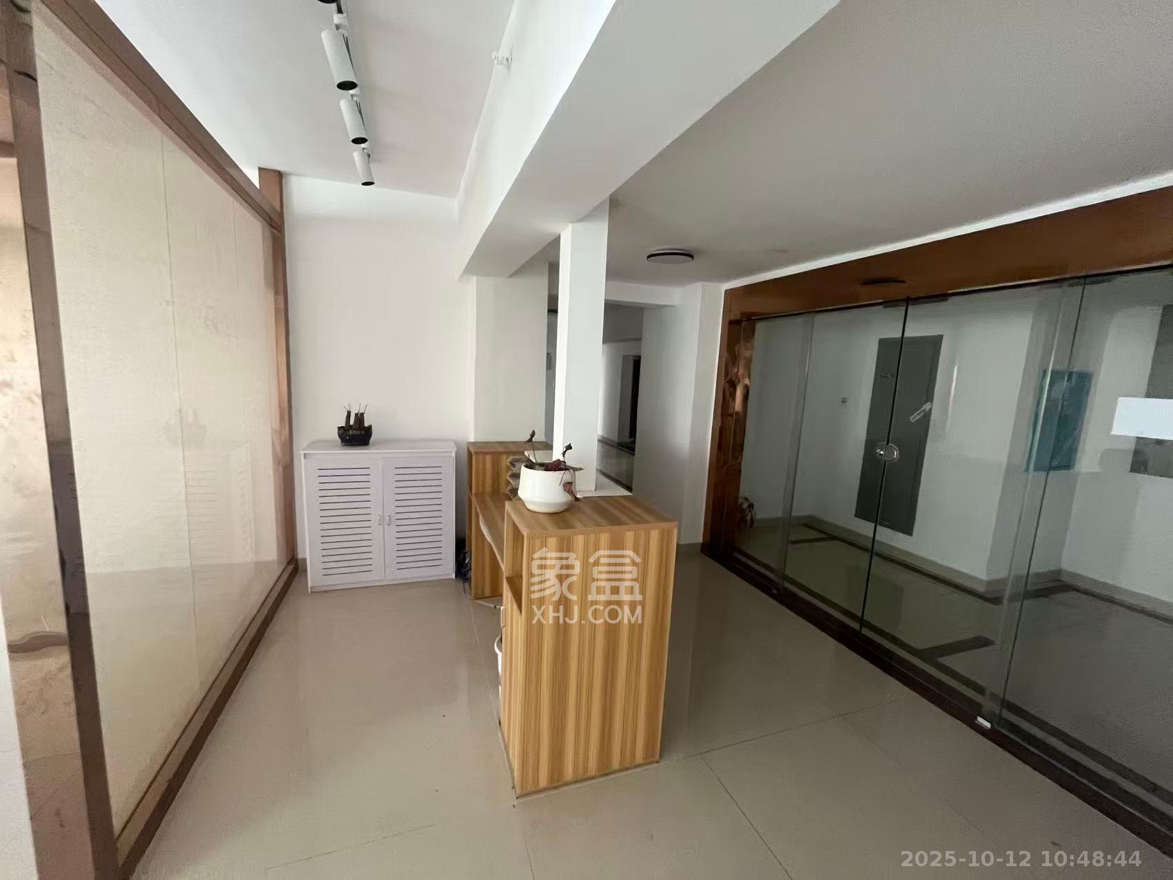 长城雅苑   47.1㎡      16000.0元/月室内图