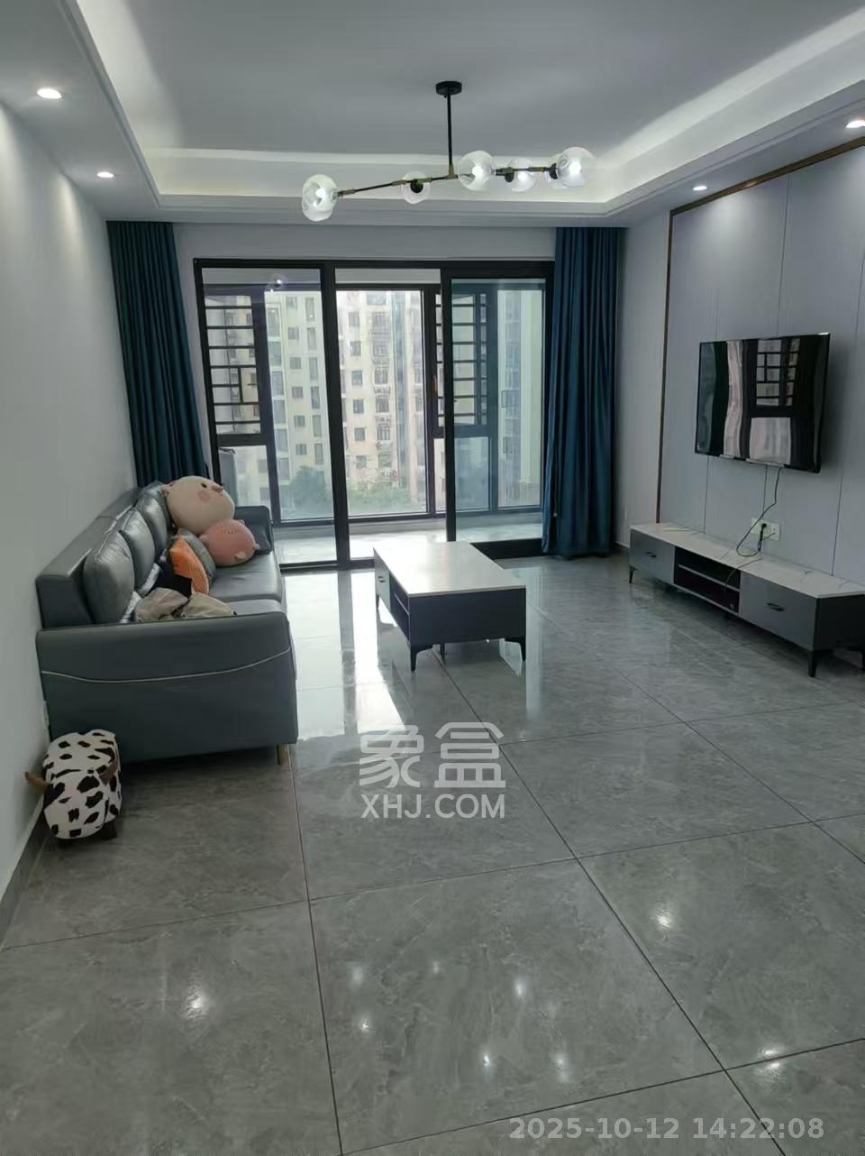 尚鑫海悦(新长海尚海城)  3室2厅1卫    2400.0元/月 尚鑫海悦(新长海尚海城)  3室2厅1卫    2400.0元/月室内图