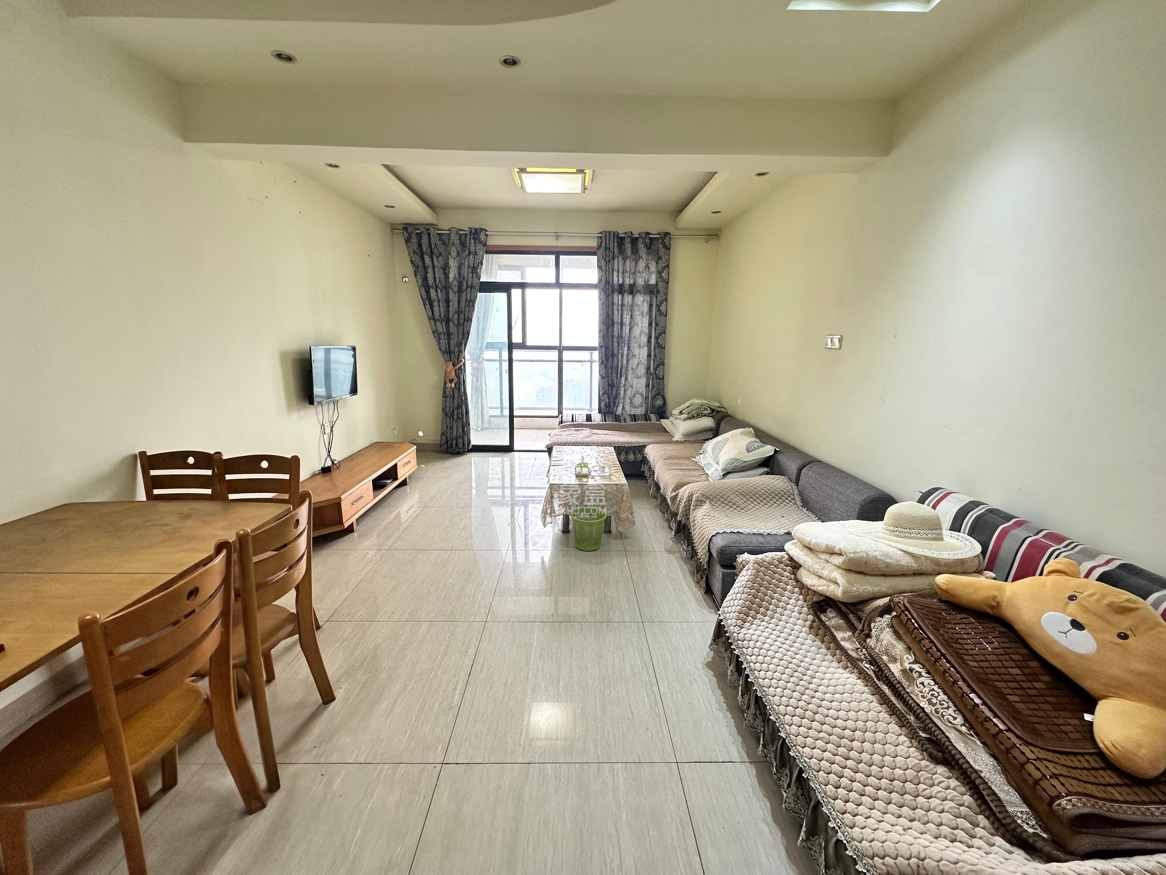 高升金典  1室1厅1卫    1700.0元/月室内图