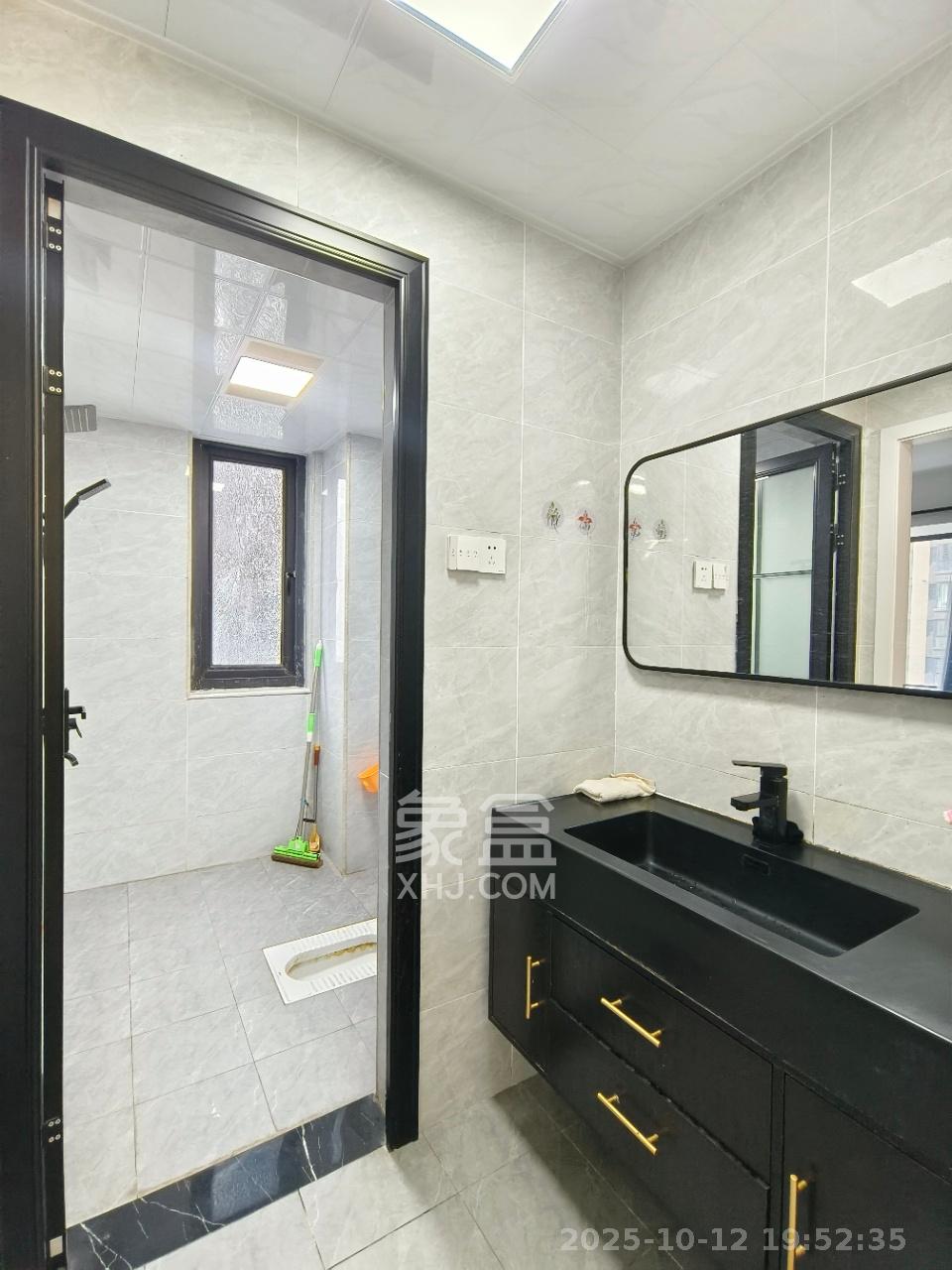 勤诚达境界城  3室2厅1卫    1800.0元/月 勤诚达境界城  3室2厅1卫    1800.0元/月室内图