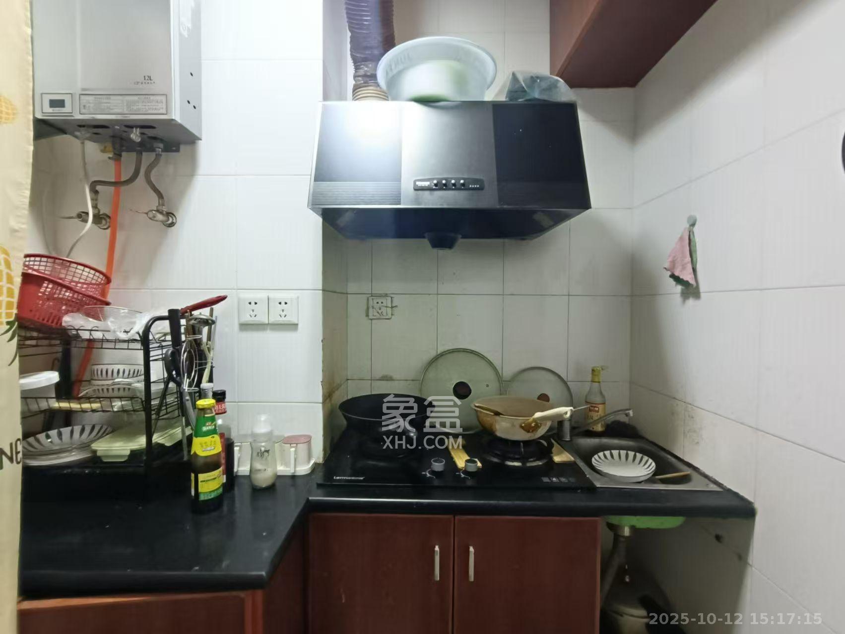 浏阳河畔家园 1室1厅1卫 1400.0元/月 浏阳河畔家园 1室1厅1卫 1400.0元/月室内图