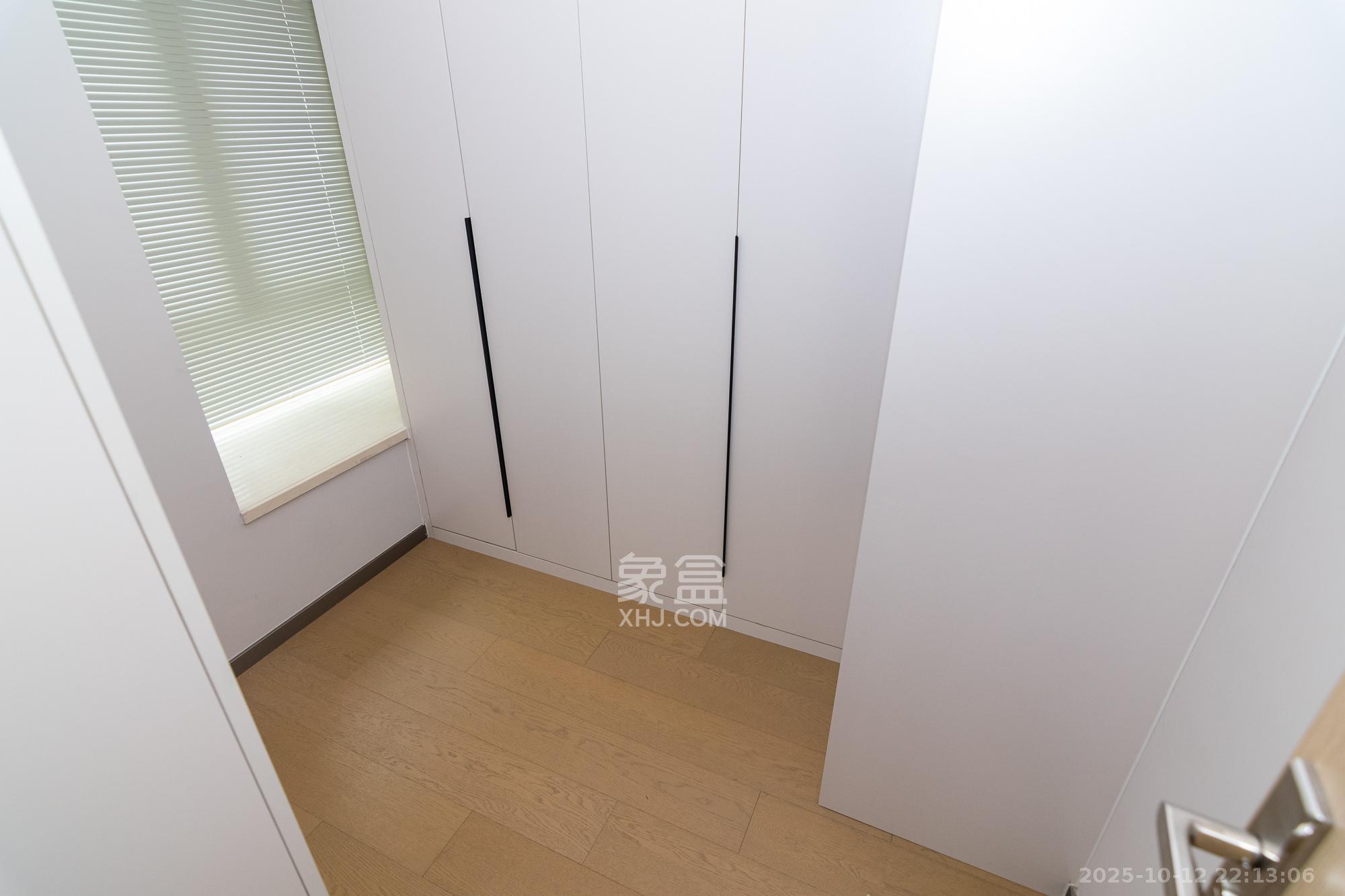 时代年华 3室2厅2卫 76.8万 时代年华 3室2厅2卫 76.8万卧室