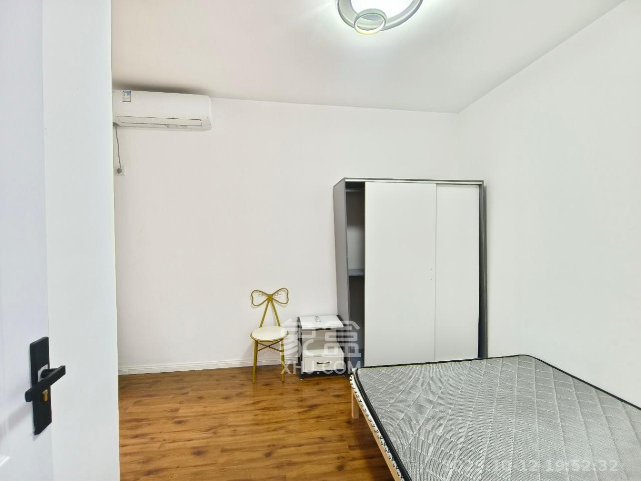 勤诚达境界城  3室2厅1卫    1800.0元/月 勤诚达境界城  3室2厅1卫    1800.0元/月室内图