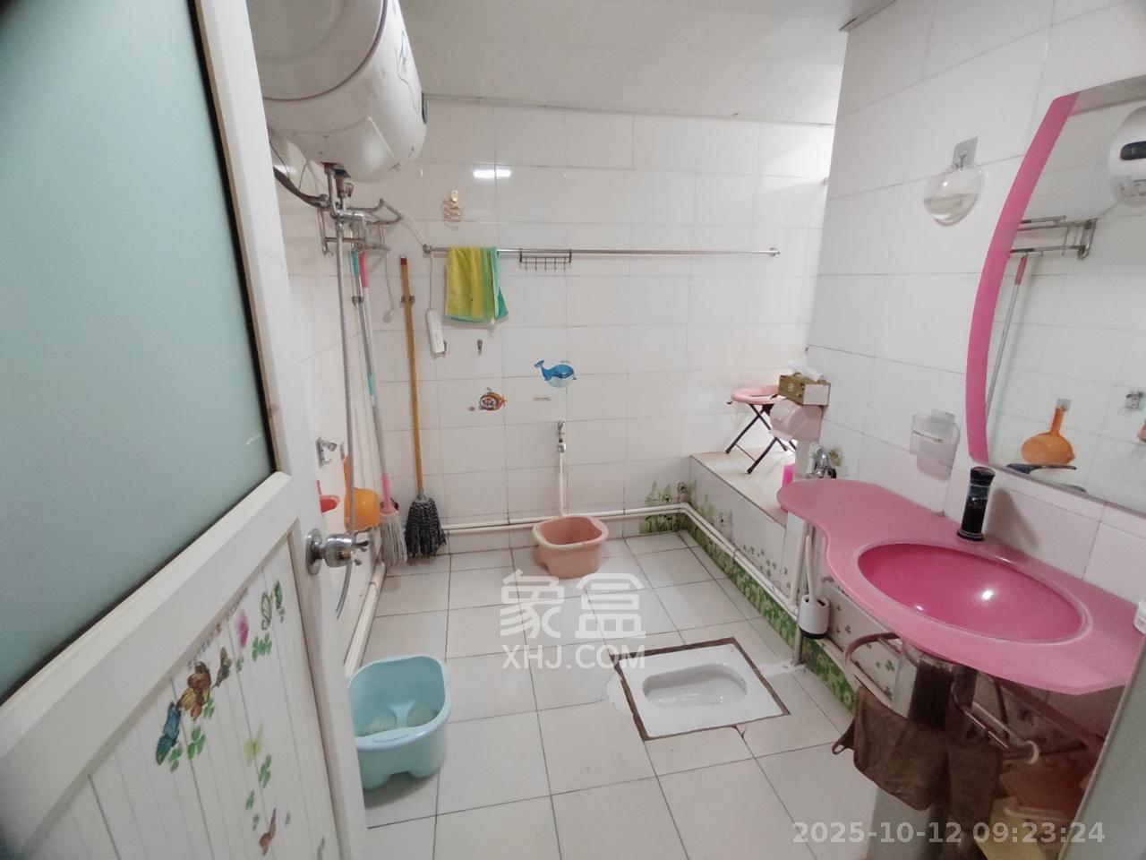 望兴景园一期  3室2厅1卫    2300.0元/月室内图